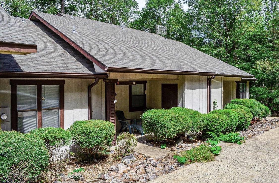 La Coruna Courts #3 - Residential