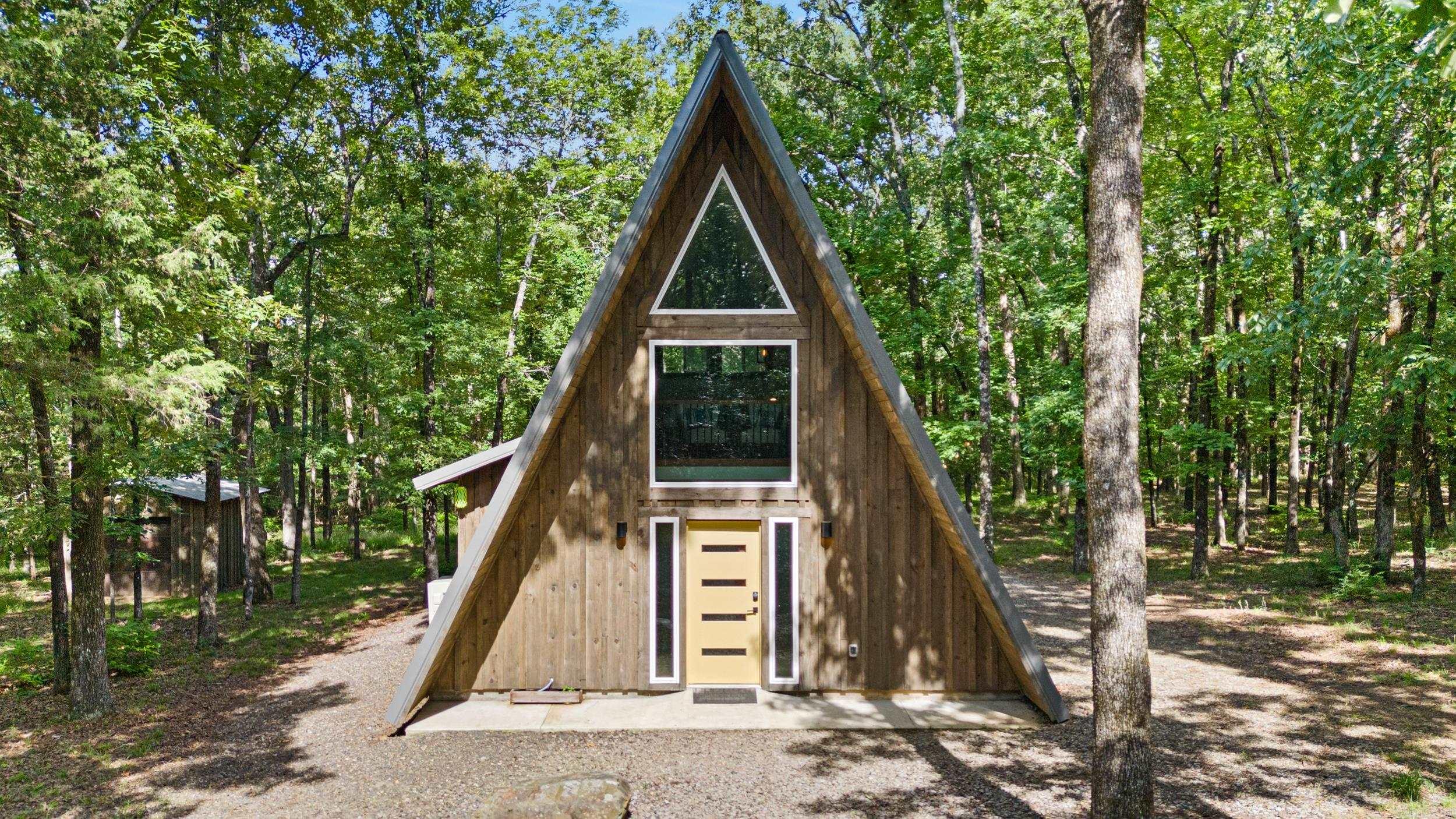 Petit Jean - Residential