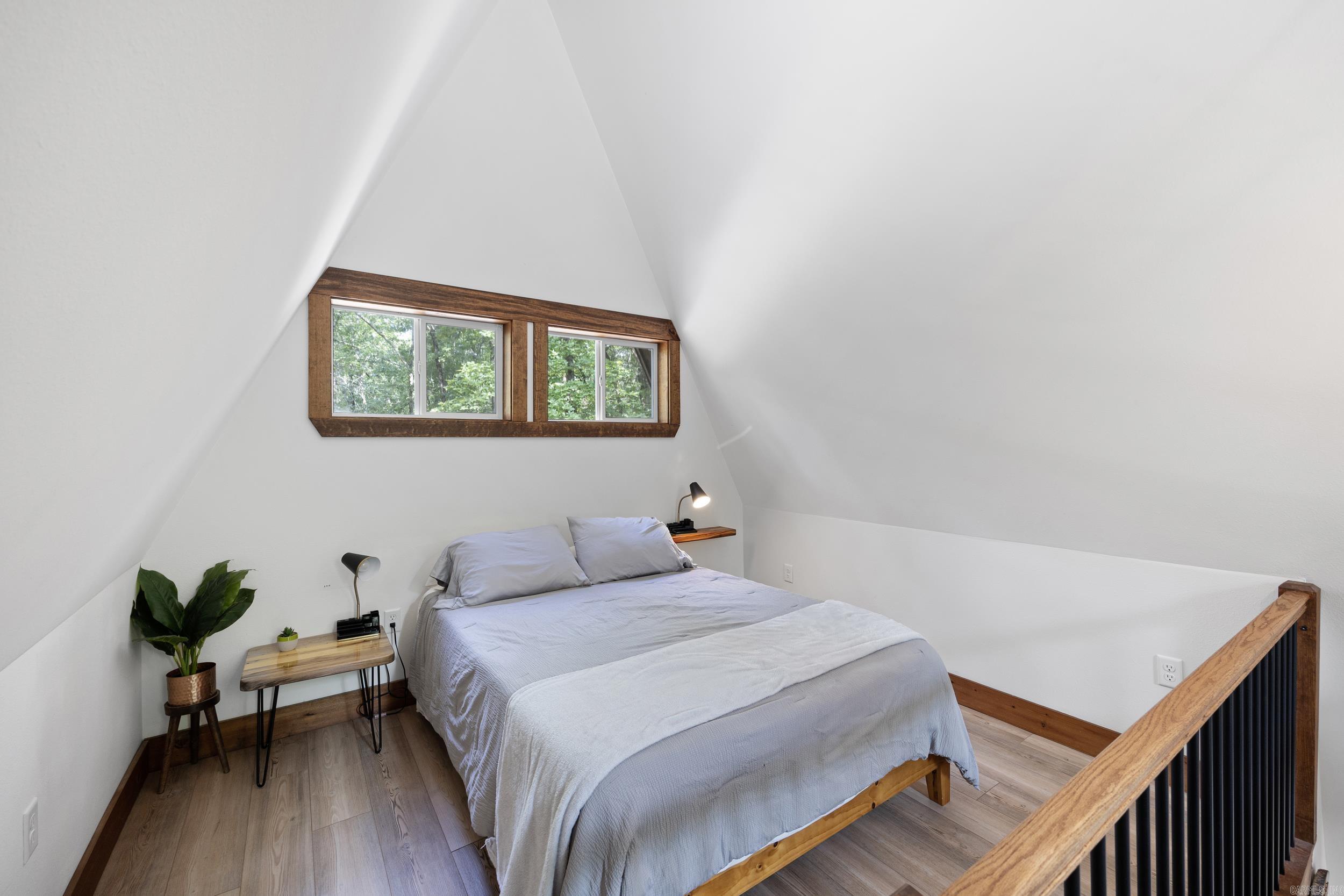 Petit Jean - Residential