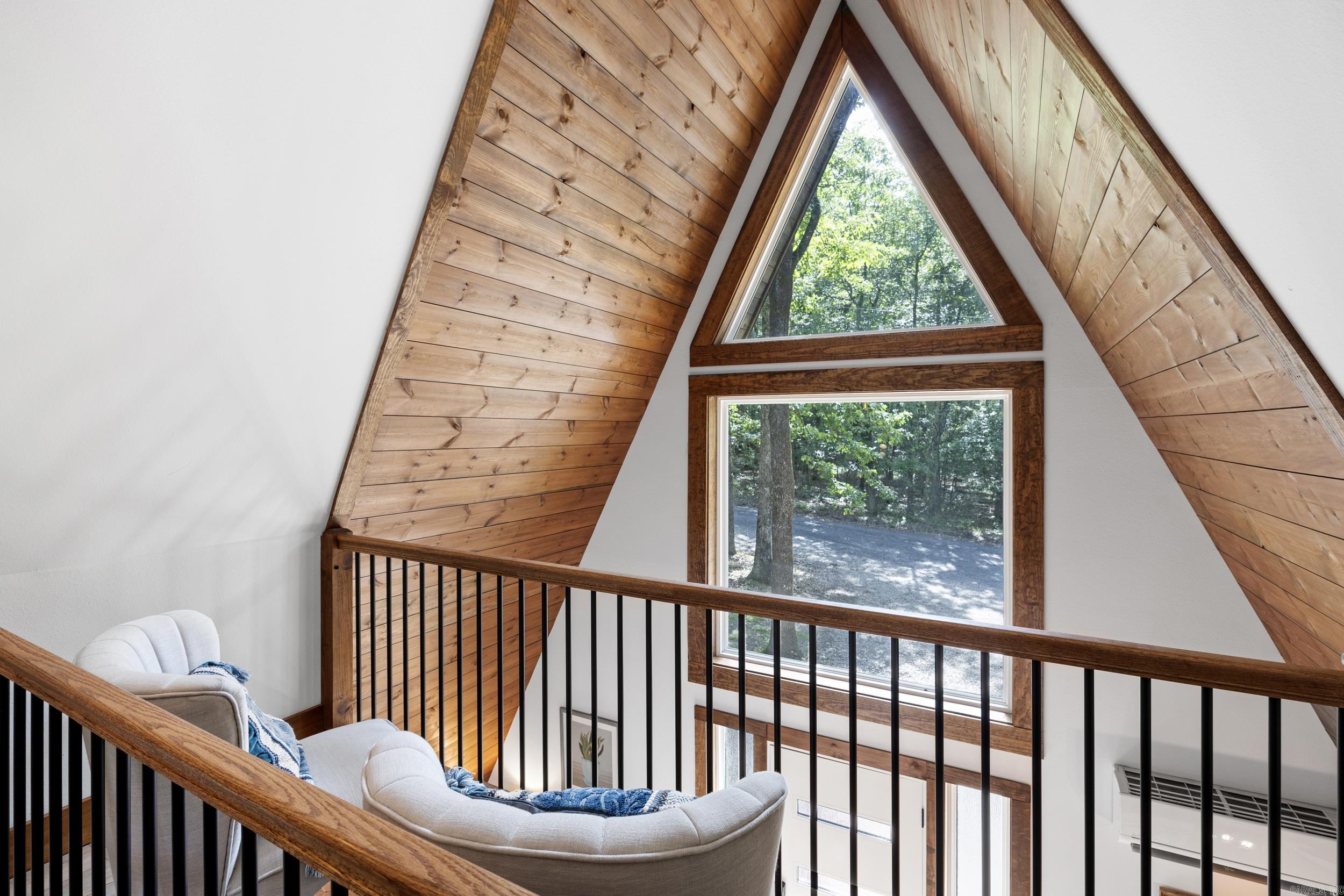 Petit Jean - Residential