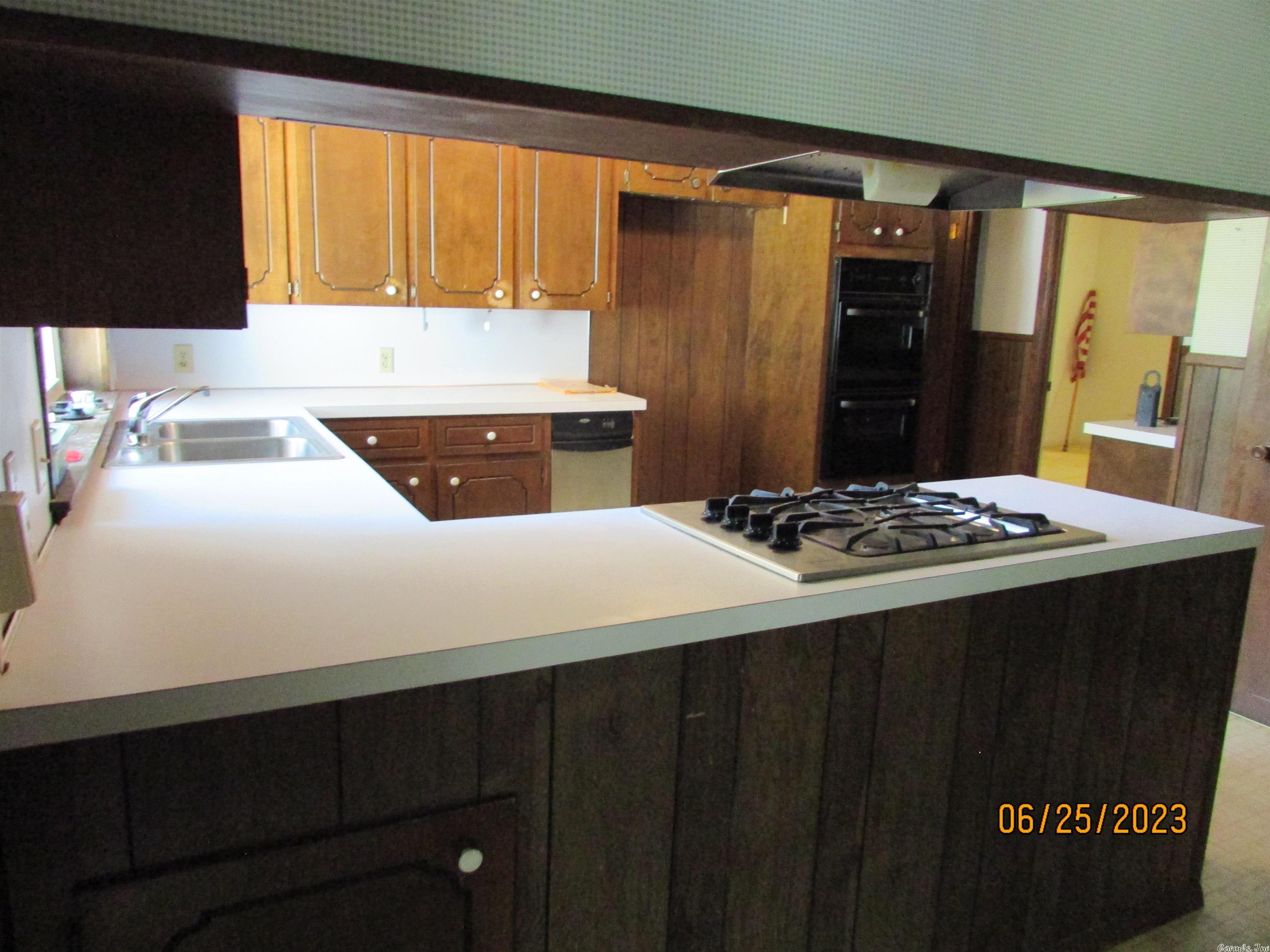 EAST MAIN - Residential