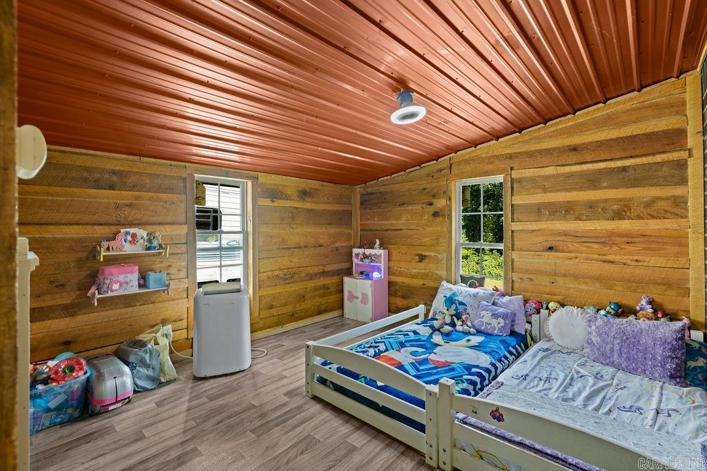 NO NAME (NO PARCELS) - Residential