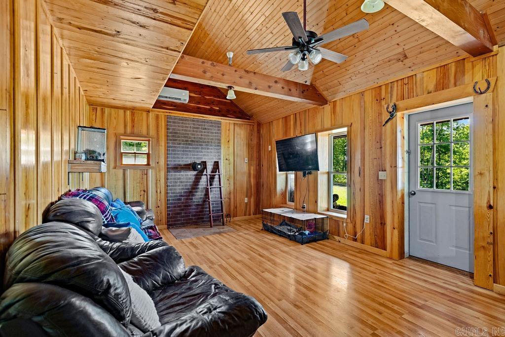 NO NAME (NO PARCELS) - Residential