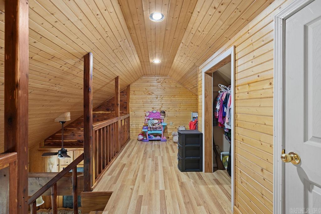 NO NAME (NO PARCELS) - Residential