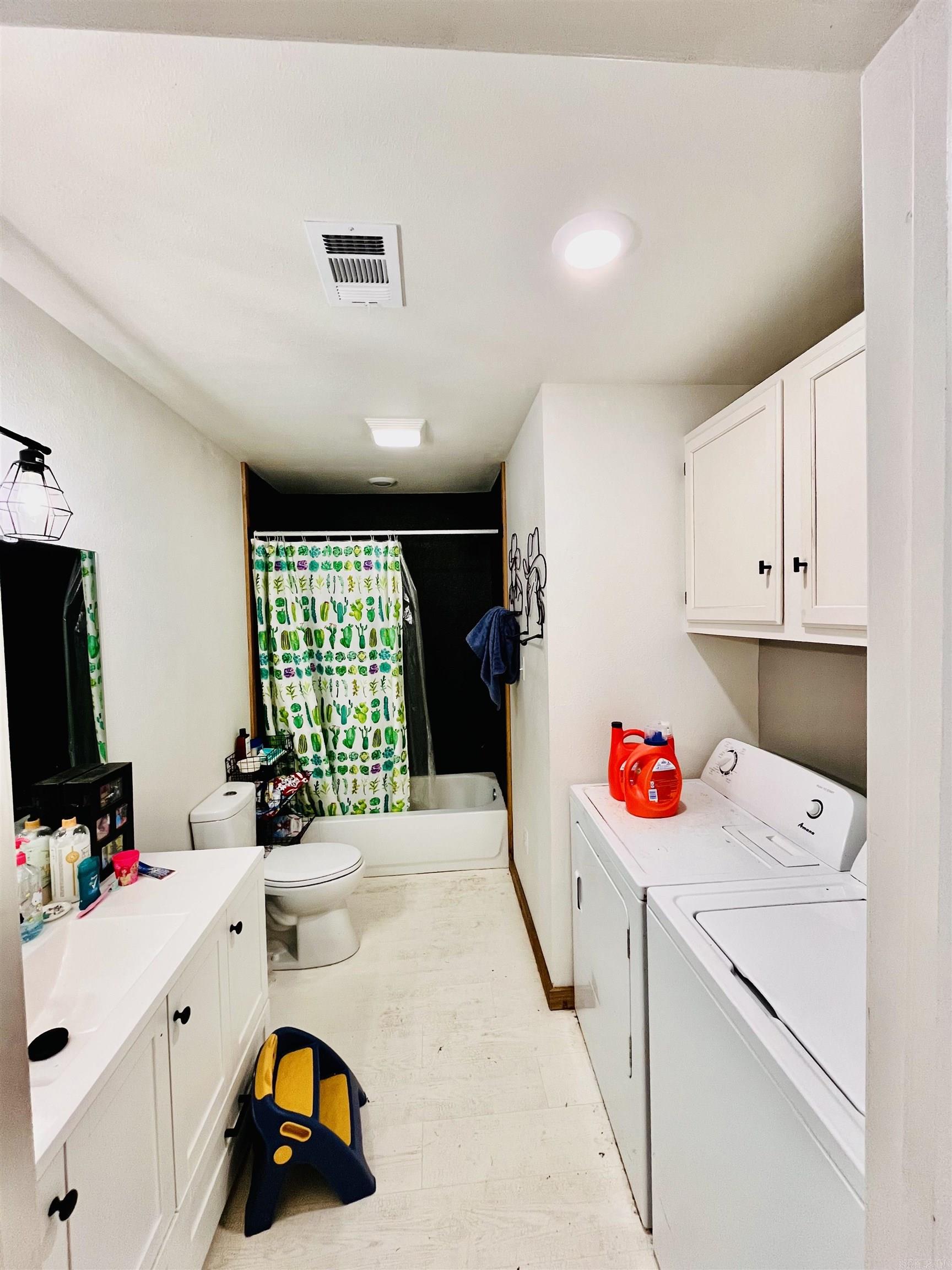 ROSE BUD OUTLOTS - Residential