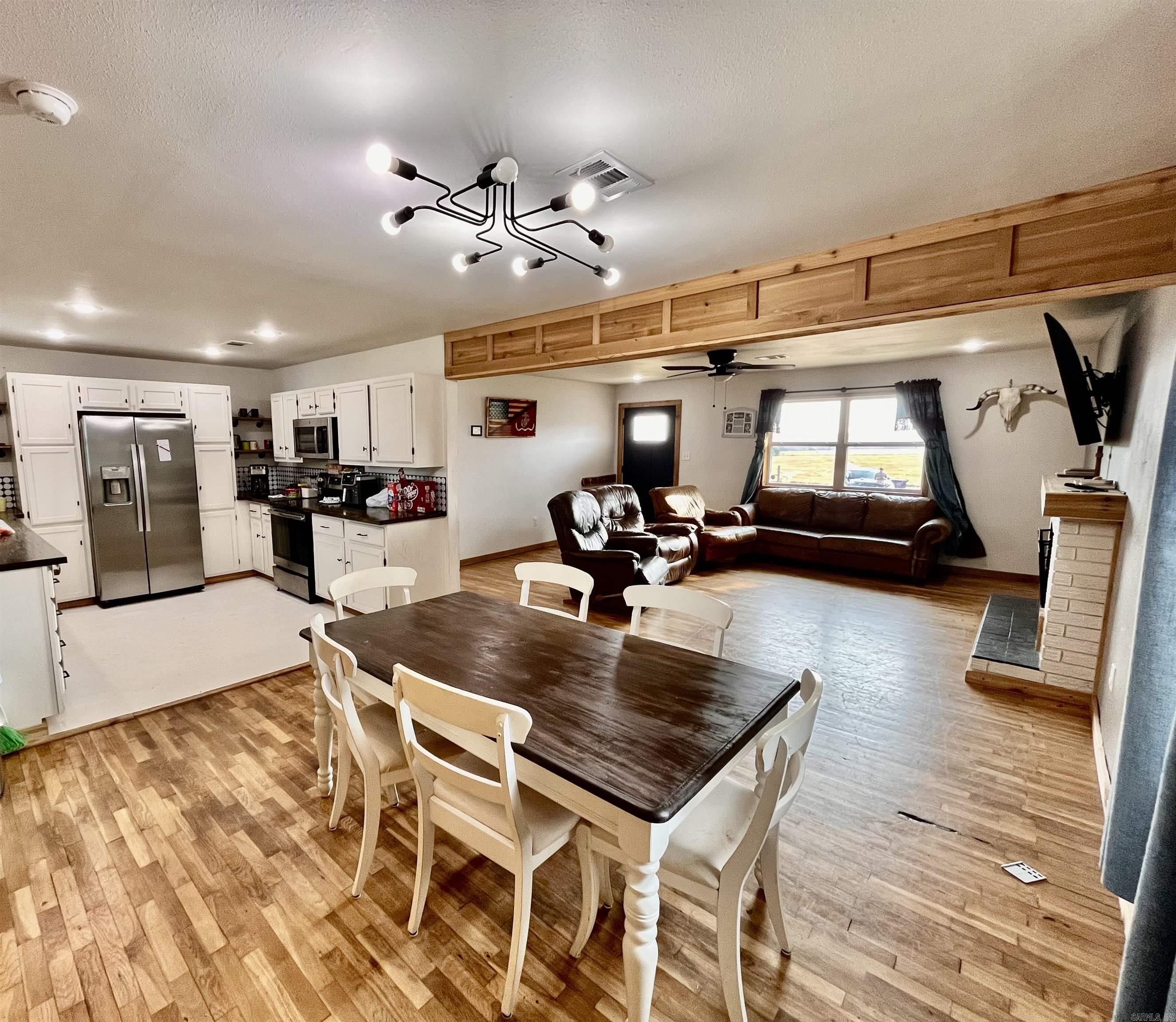 ROSE BUD OUTLOTS - Residential