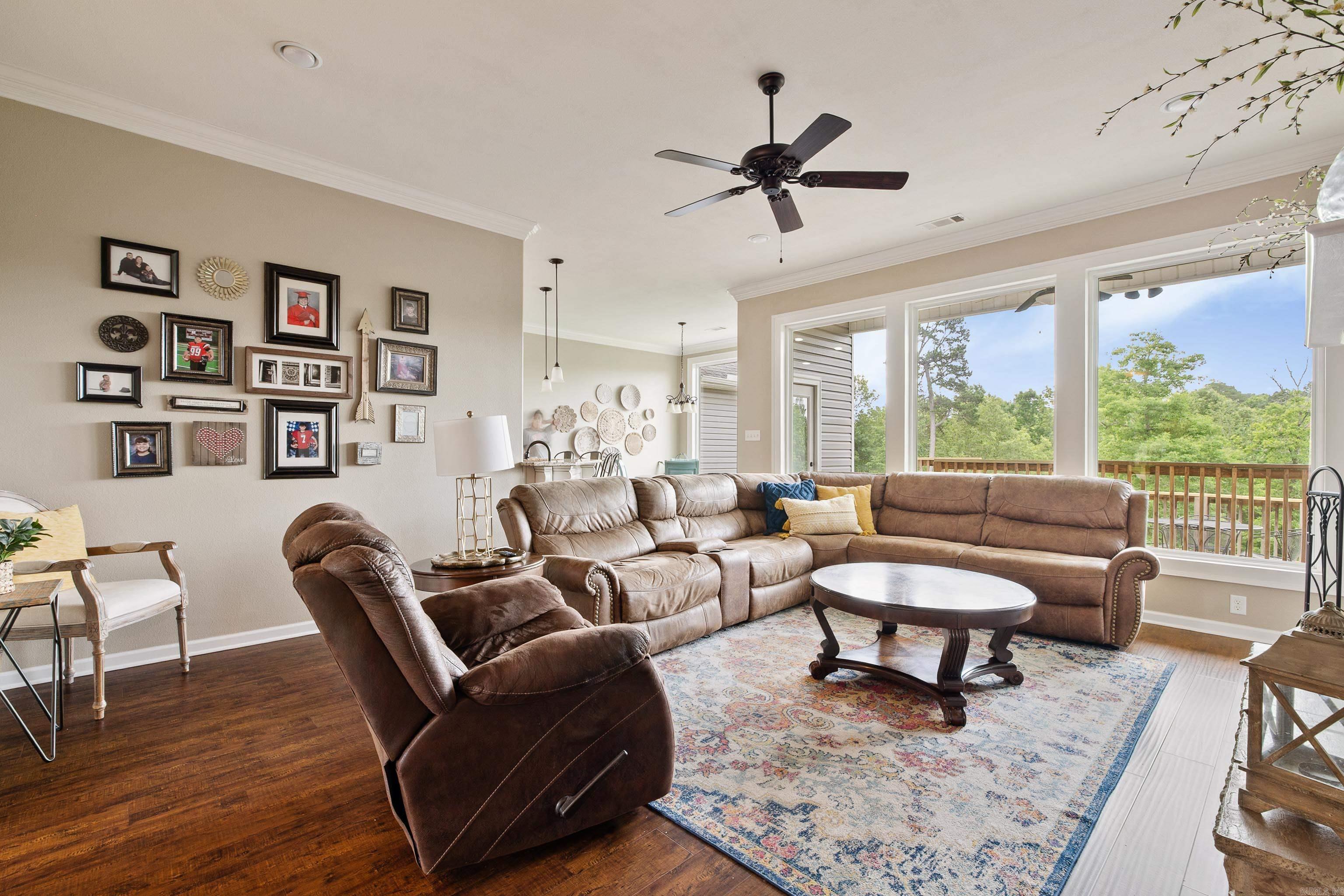 DIAMOND RIDGE ESTATES - Residential
