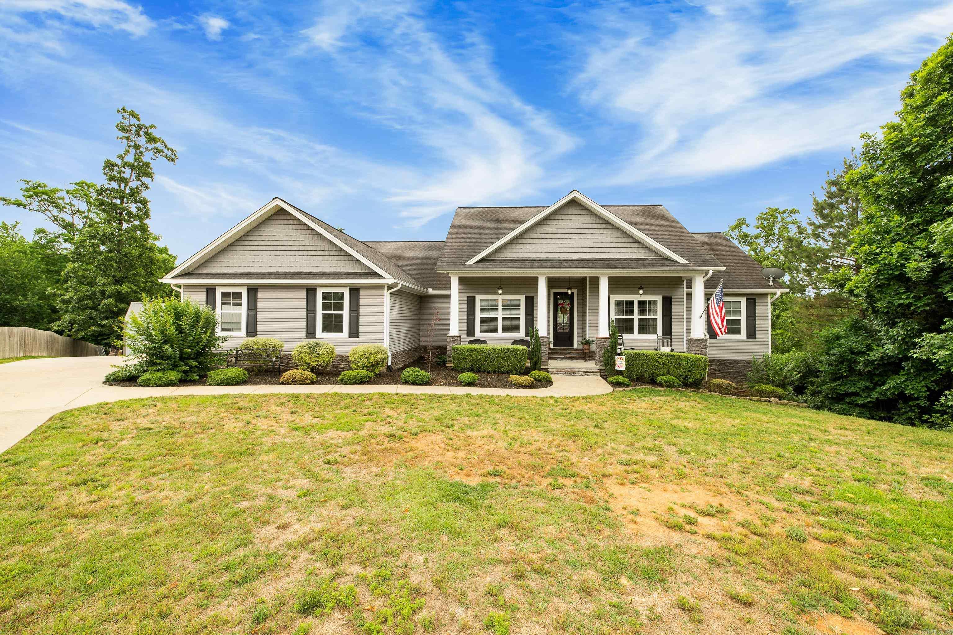 DIAMOND RIDGE ESTATES - Residential
