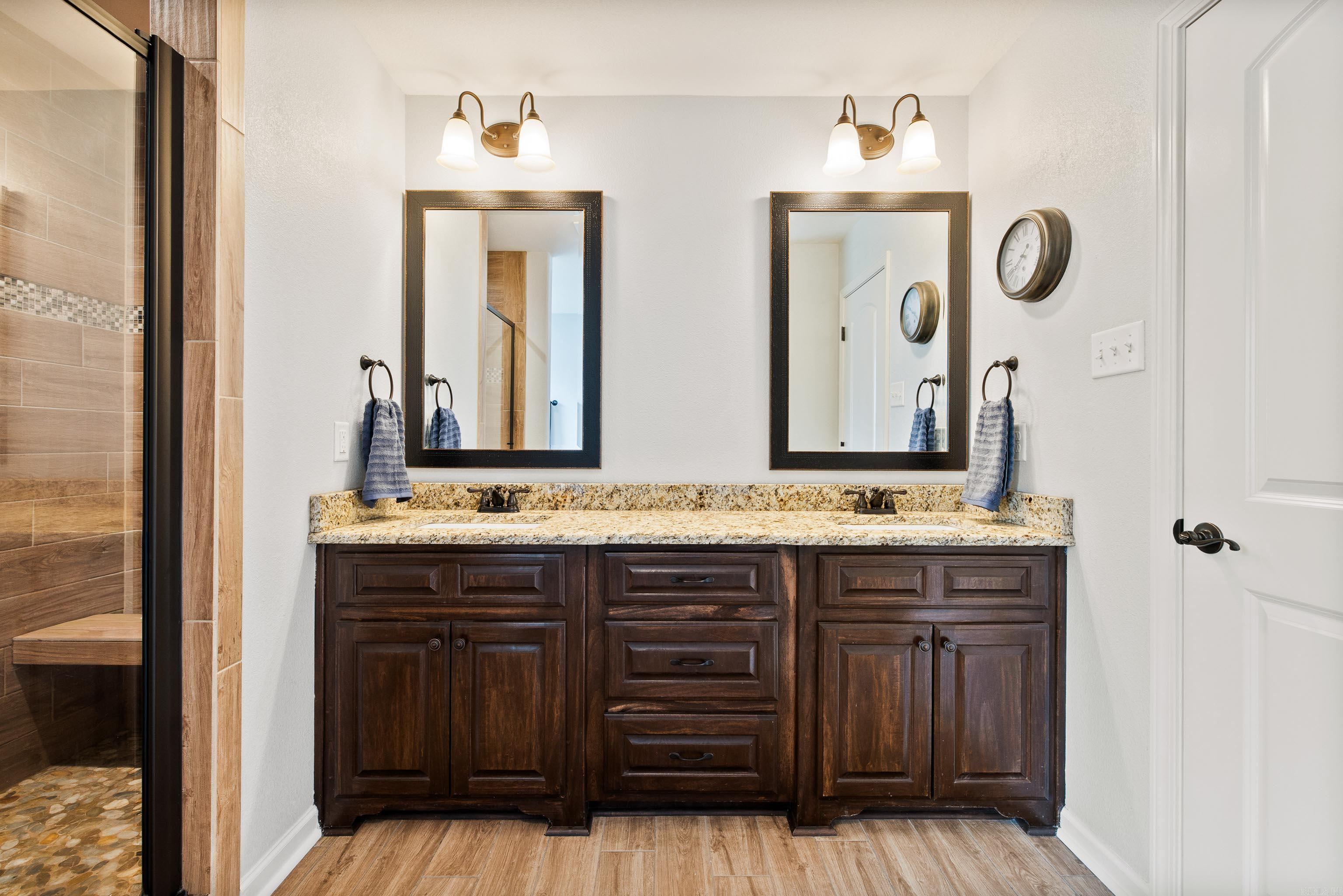 DIAMOND RIDGE ESTATES - Residential