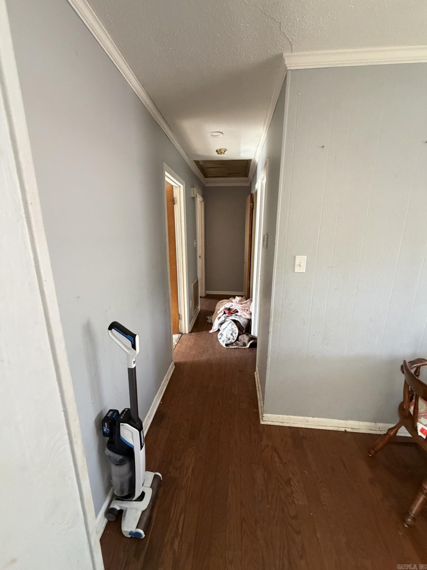 RIVER ROAD ESTATES - Residential