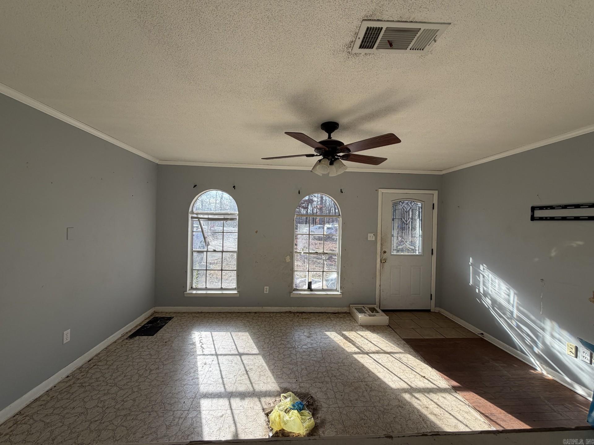 RIVER ROAD ESTATES - Residential