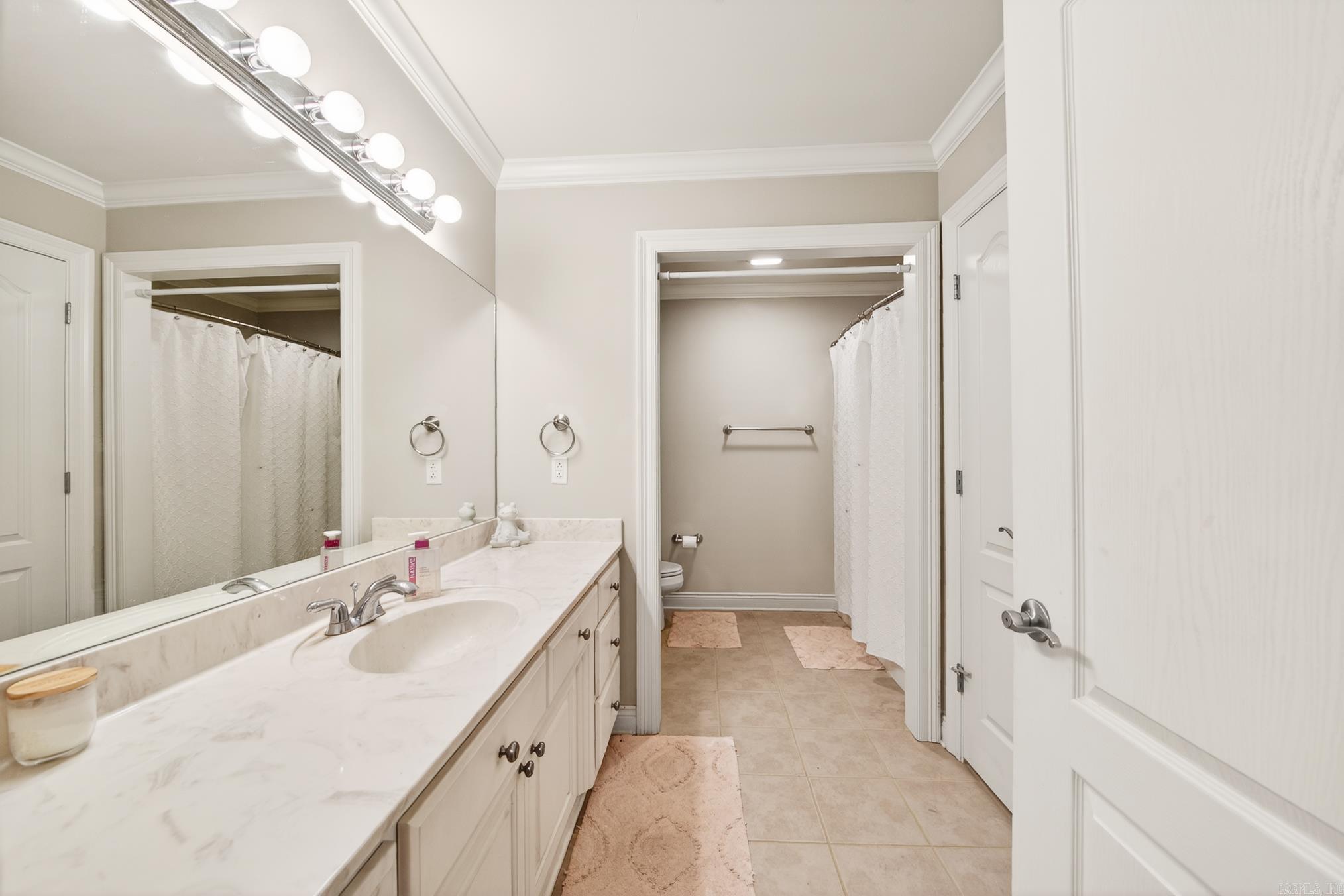 BRENTWOOD - Residential