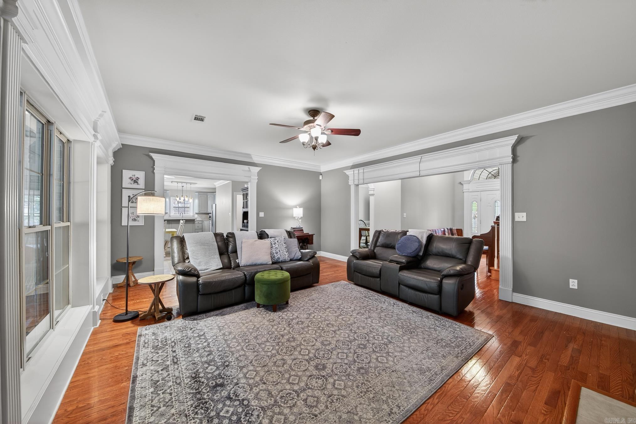 BRENTWOOD - Residential