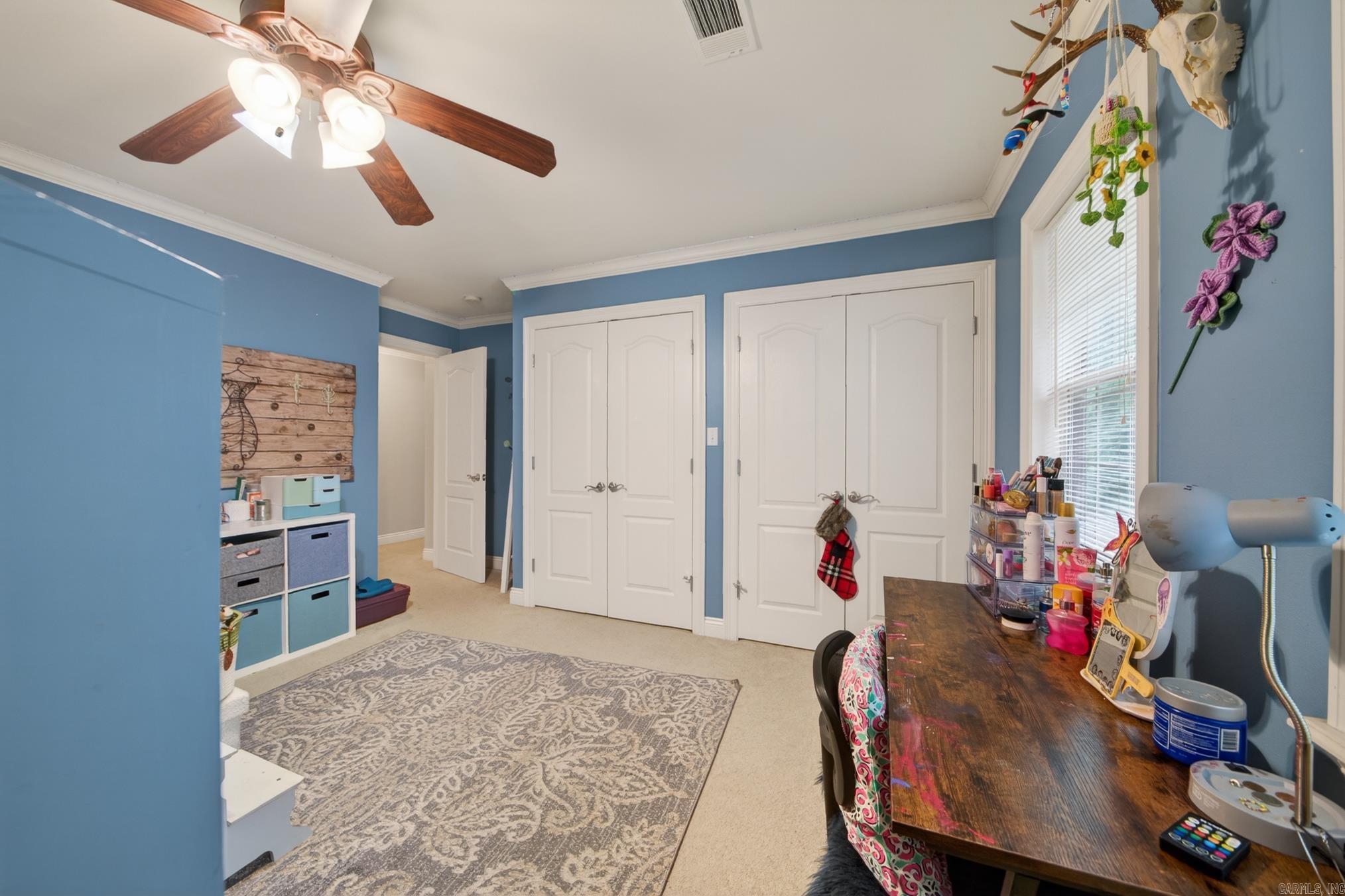 BRENTWOOD - Residential