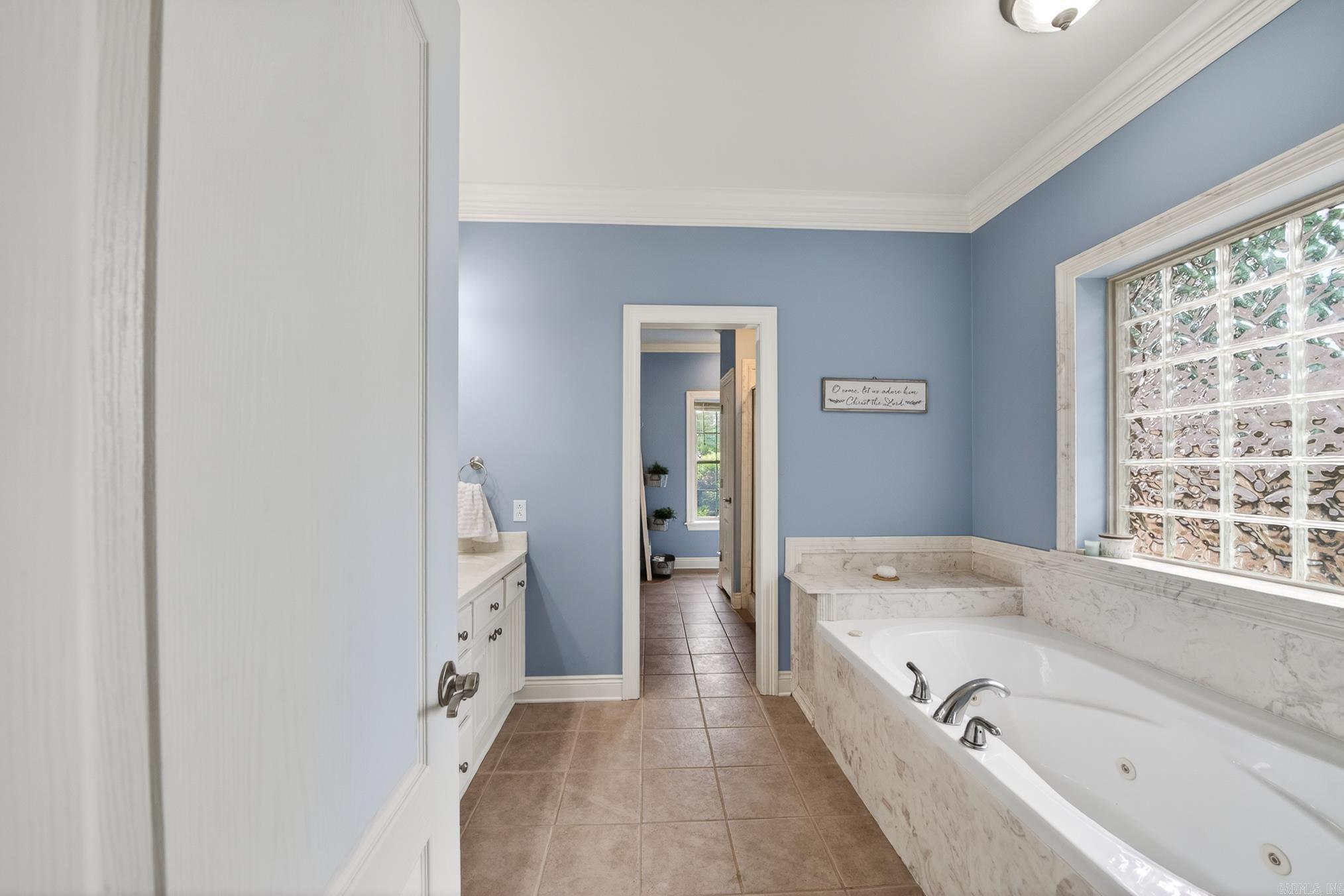 BRENTWOOD - Residential