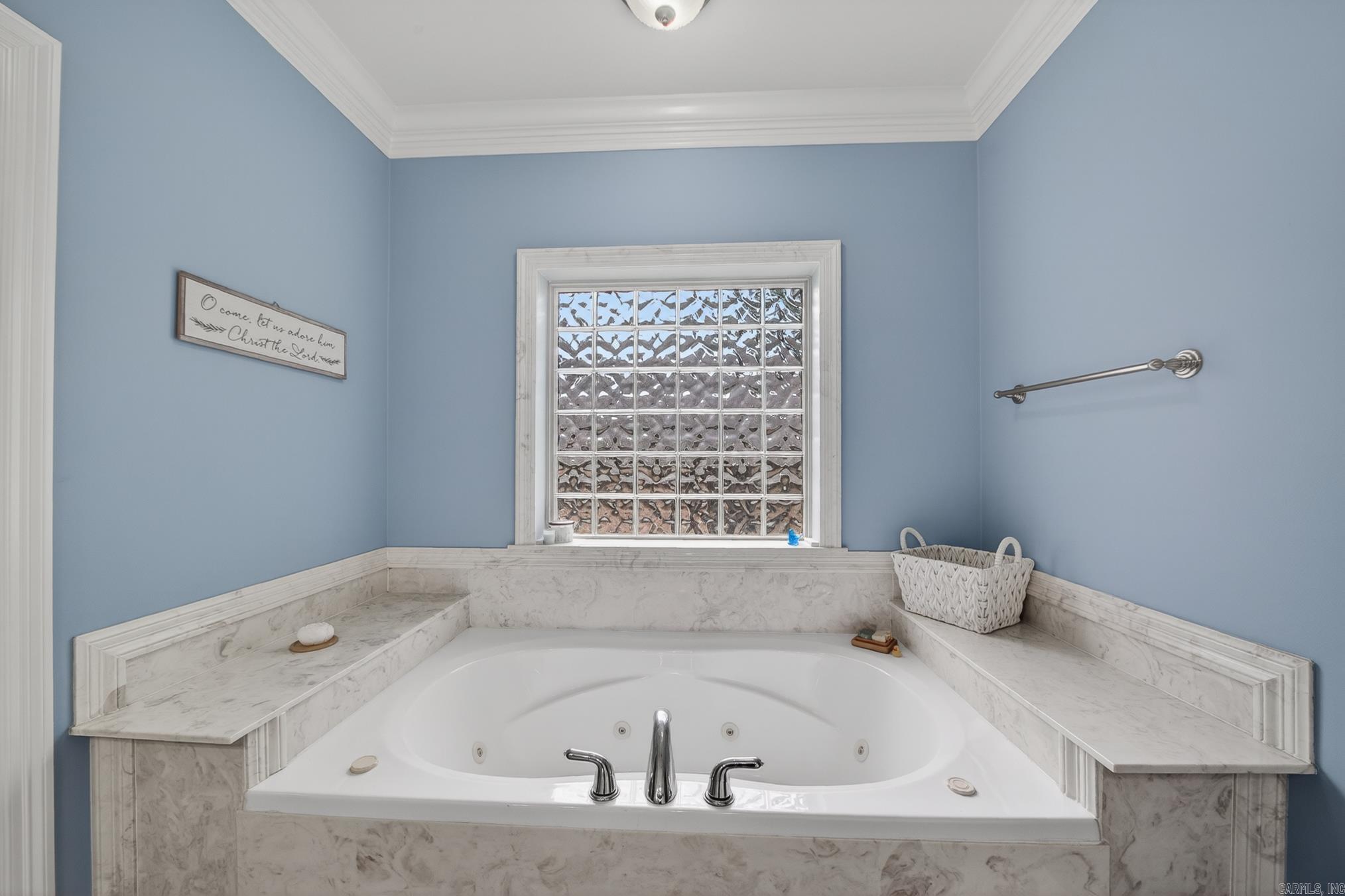 BRENTWOOD - Residential