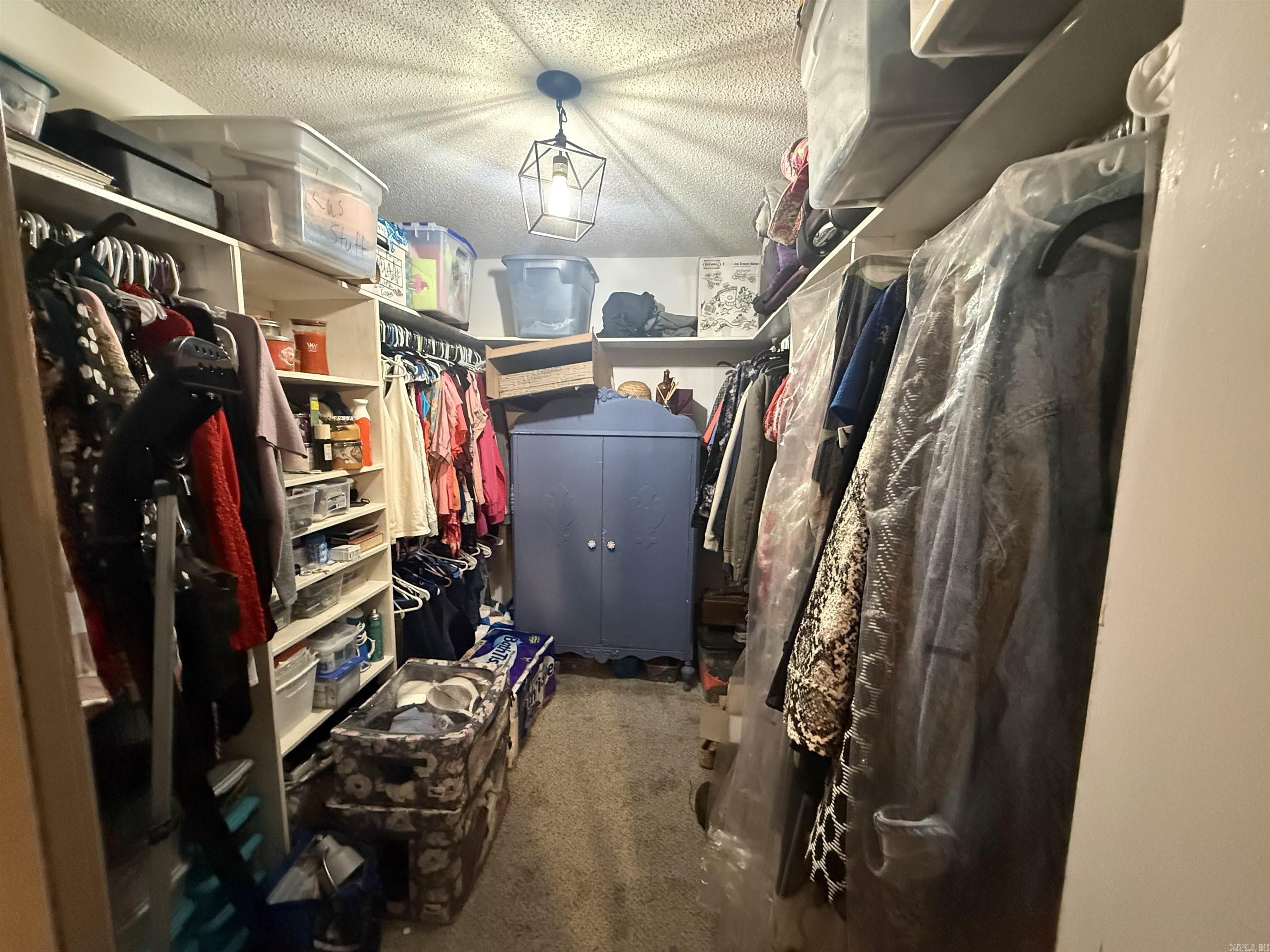 SHADY ACRES - Residential