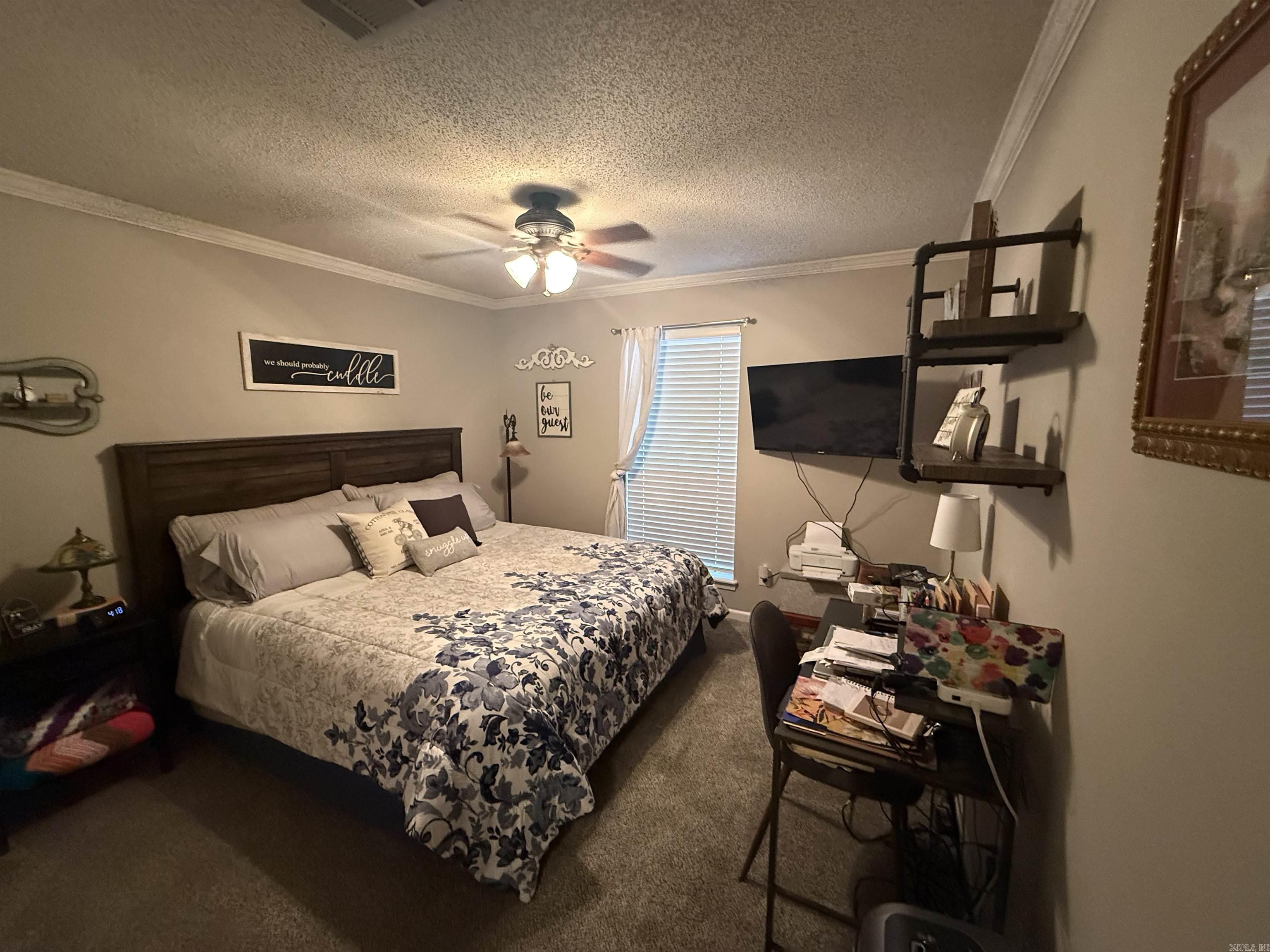 SHADY ACRES - Residential