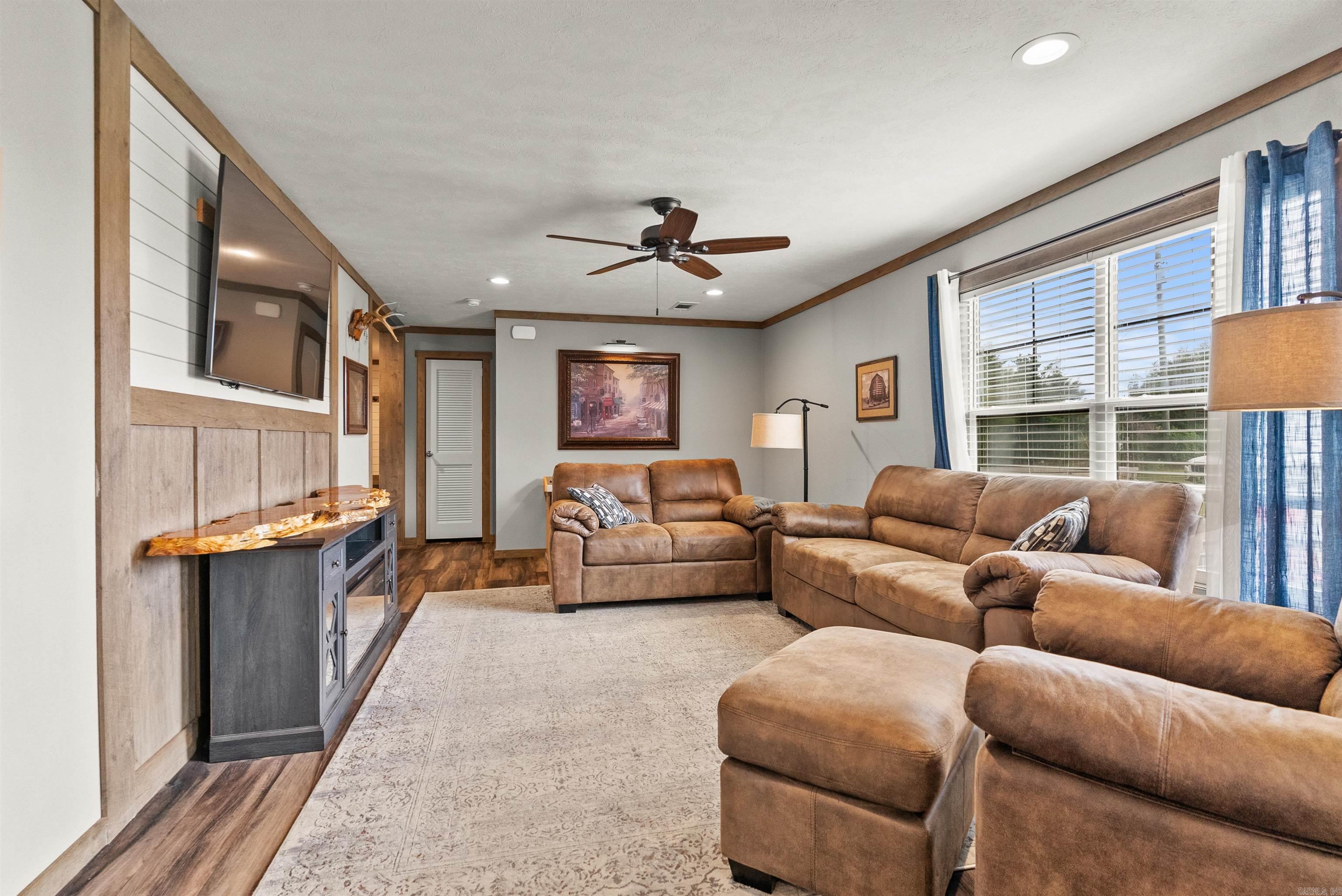 CALDWELL FARMS - Residential