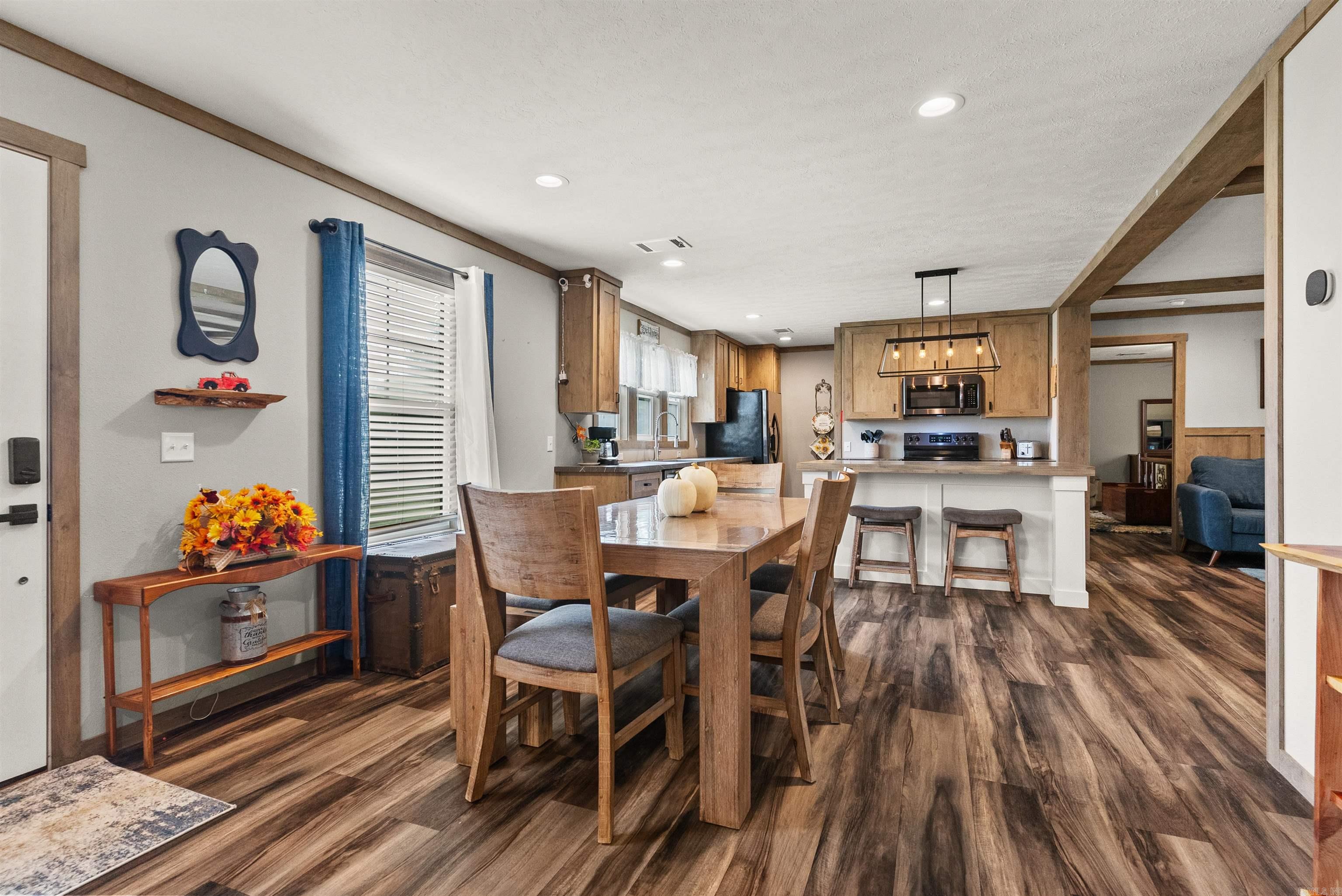 CALDWELL FARMS - Residential