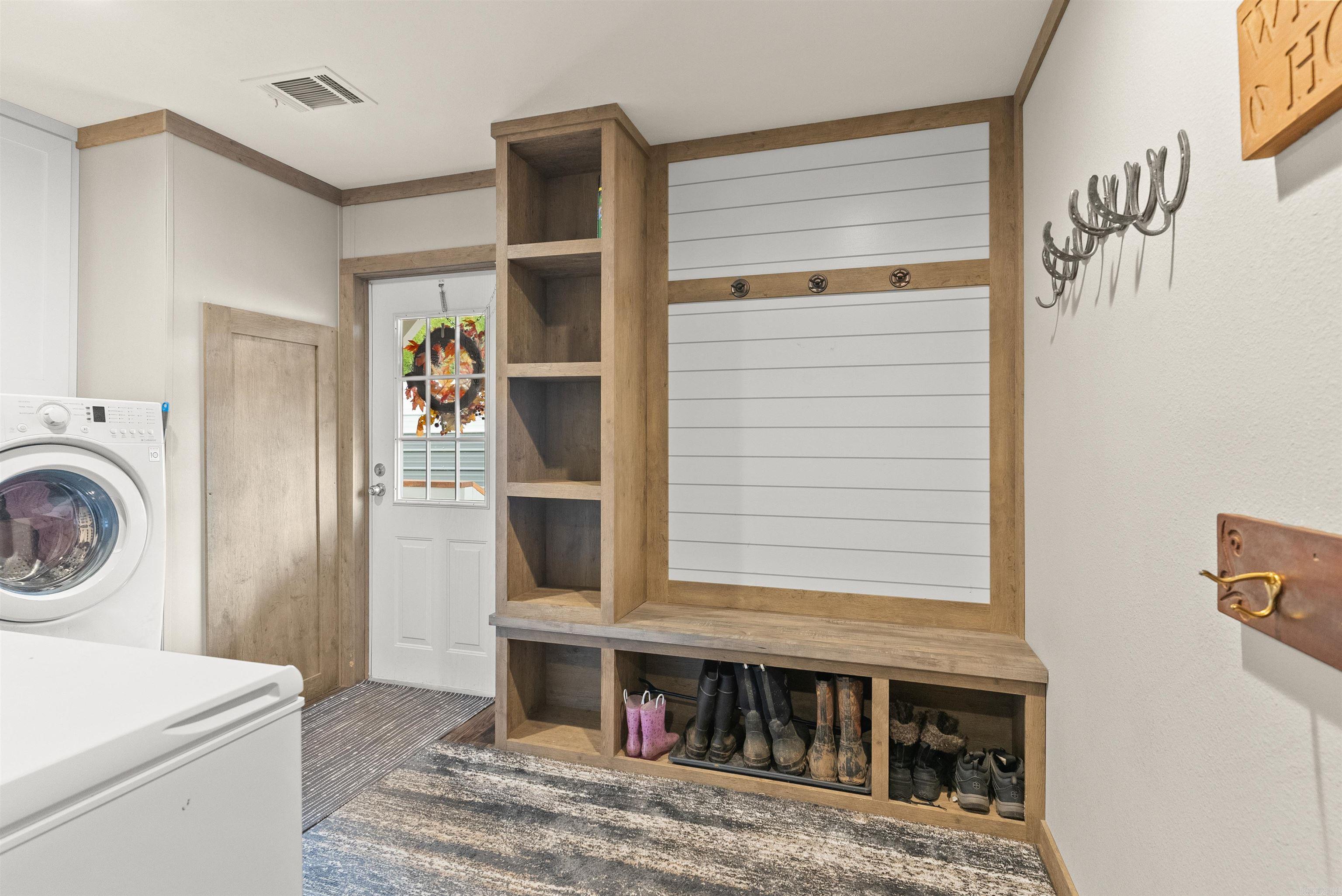 CALDWELL FARMS - Residential