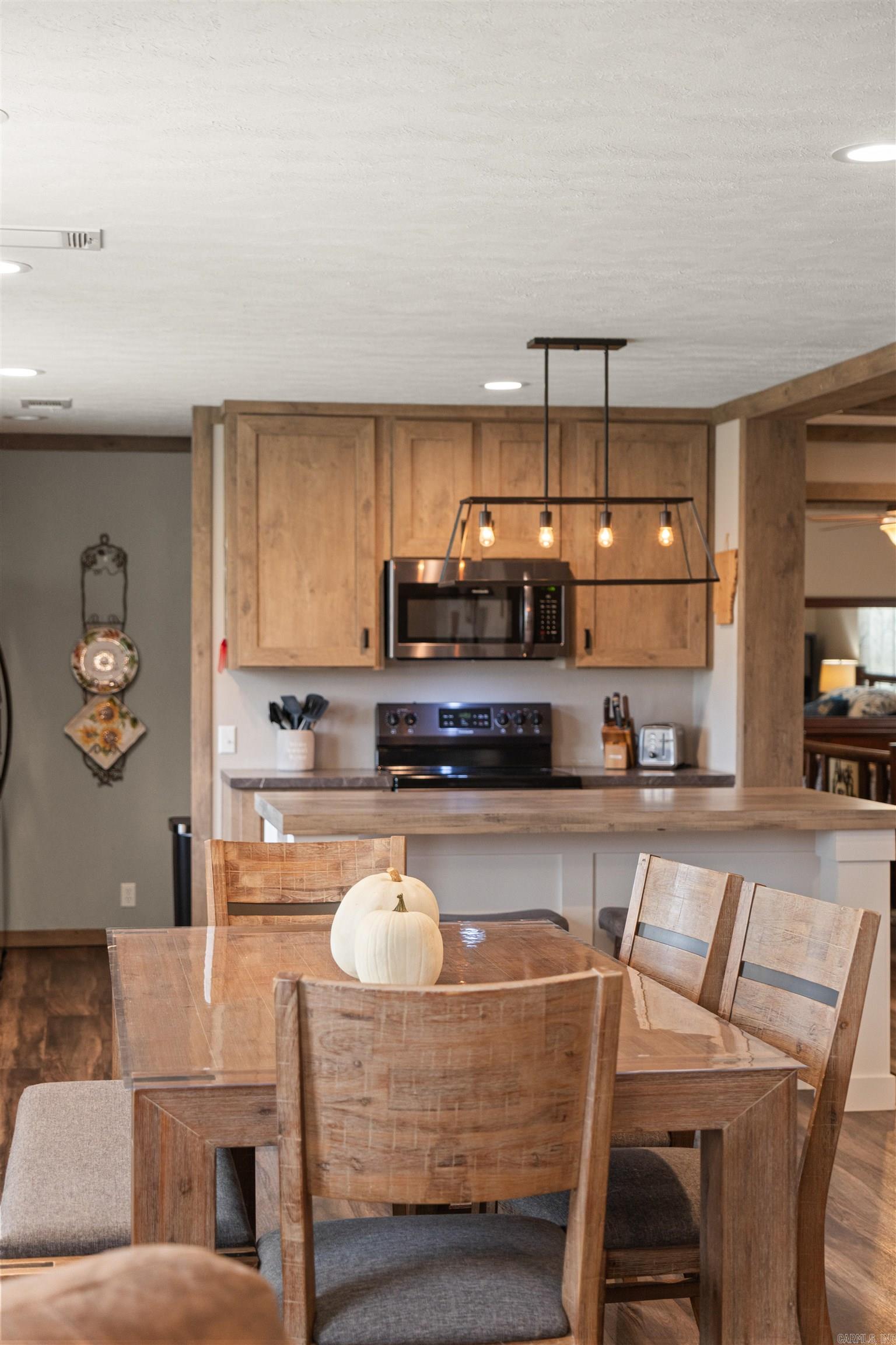 CALDWELL FARMS - Residential