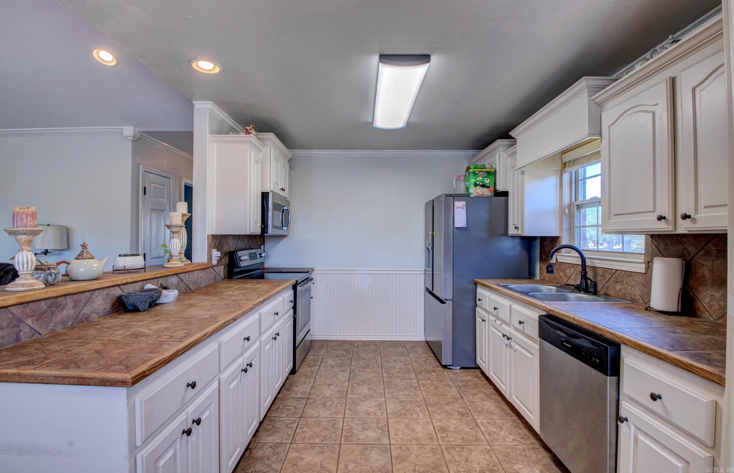 BRYSON ESTATES - Residential