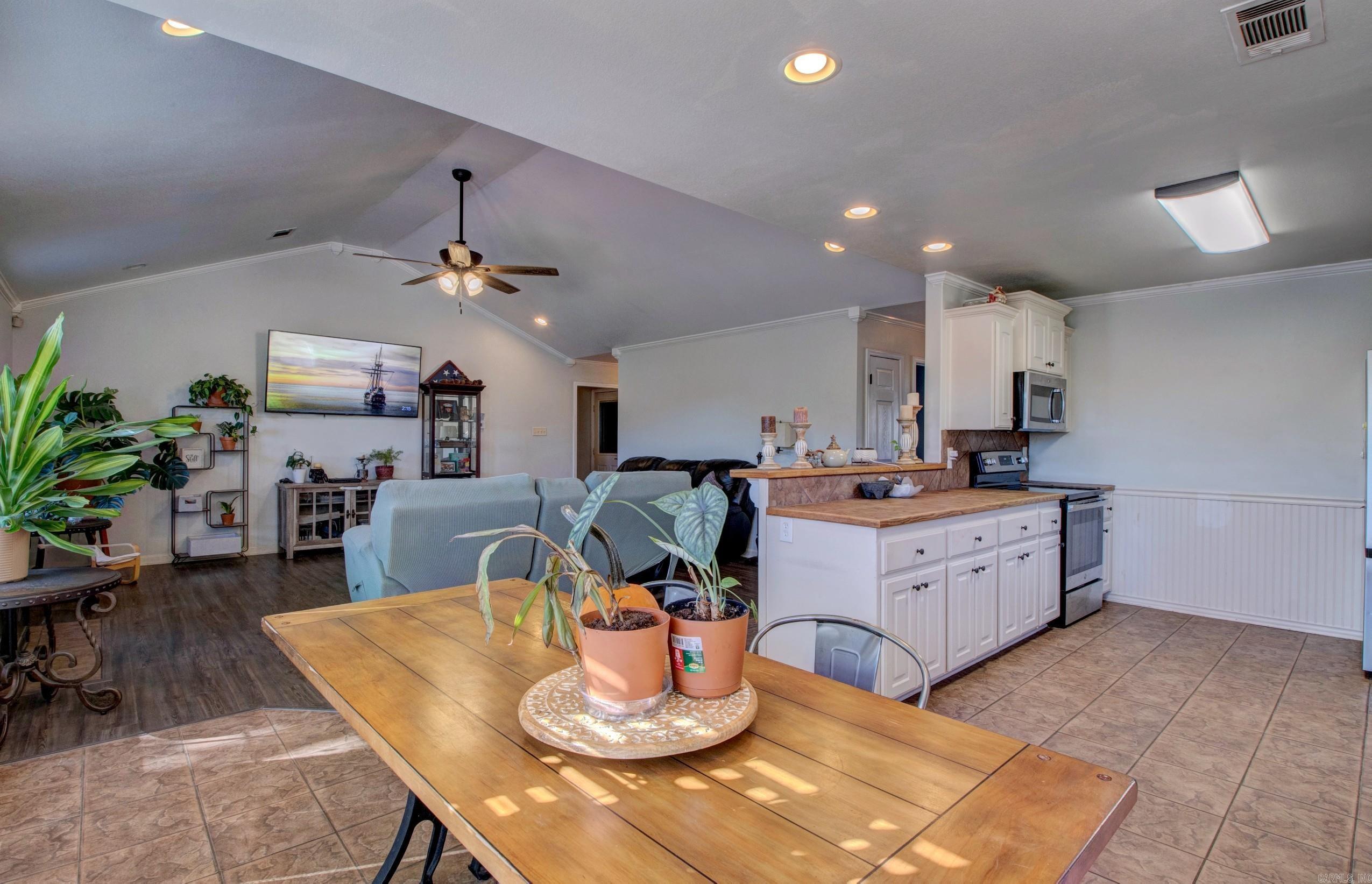 BRYSON ESTATES - Residential