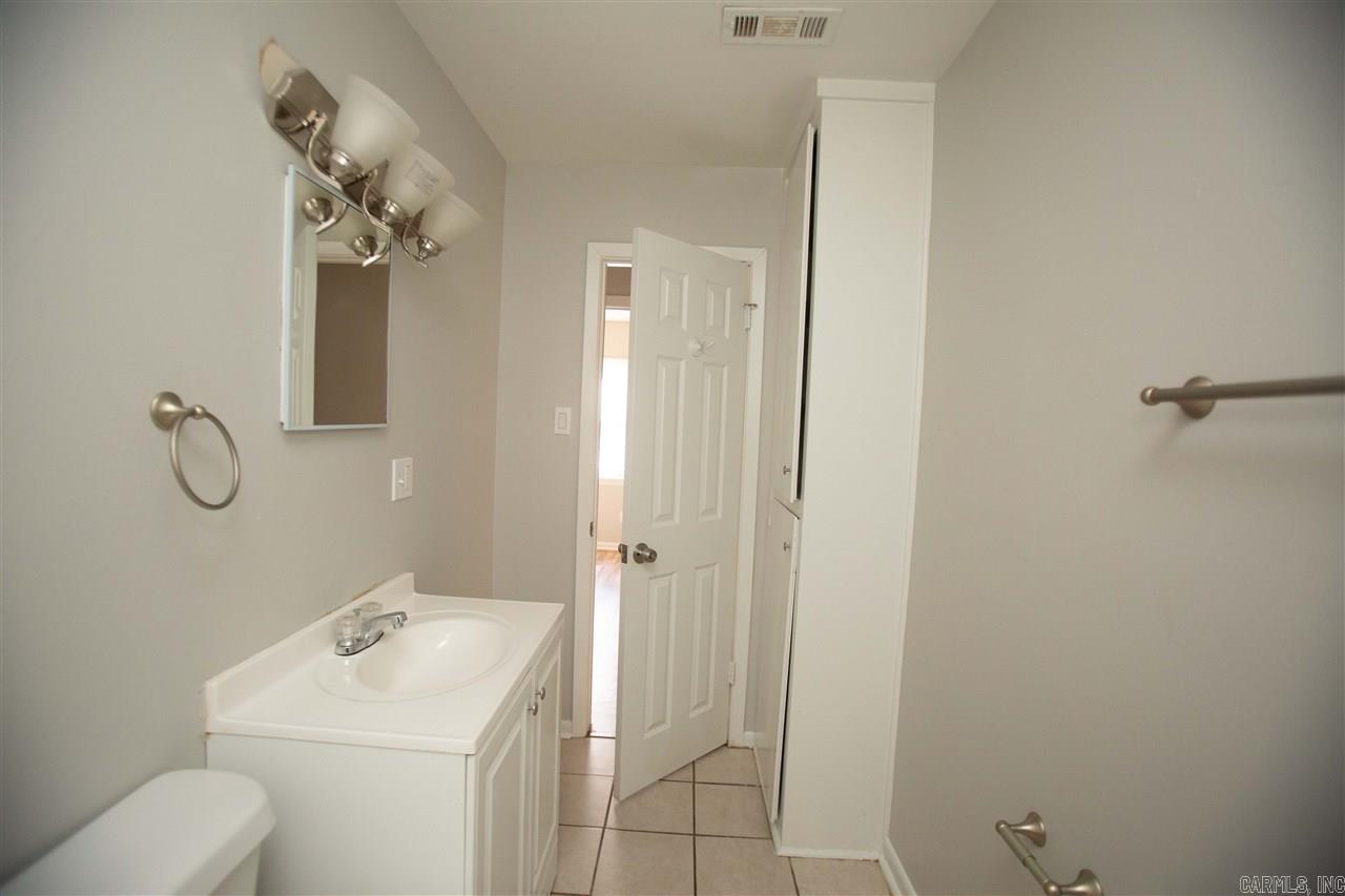 Lake View - Residential Lease