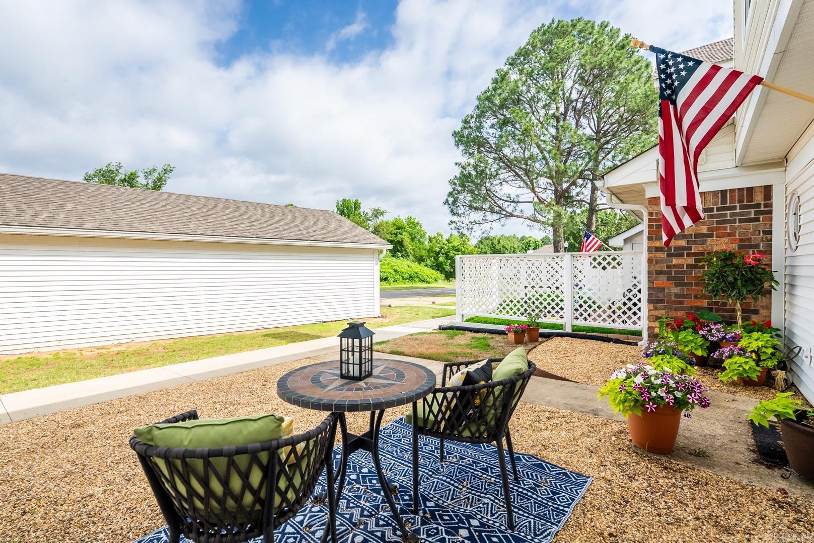 CARRIAGE COURTS - Residential