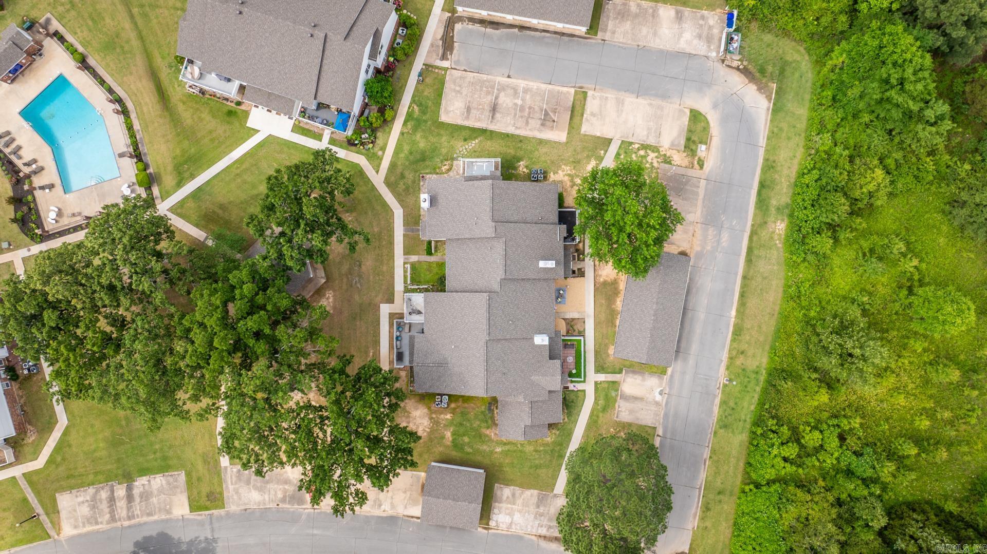 CARRIAGE COURTS - Residential