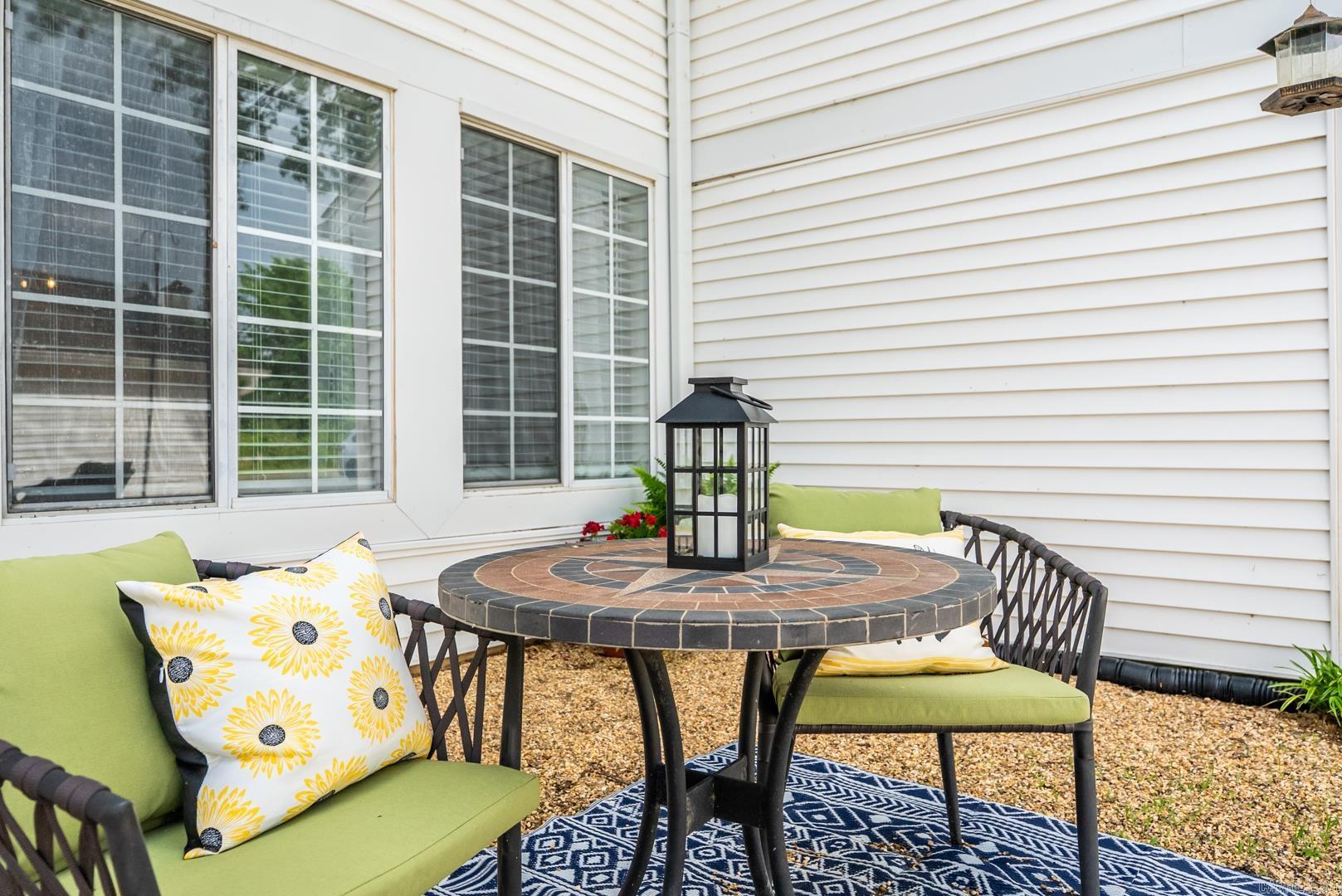 CARRIAGE COURTS - Residential