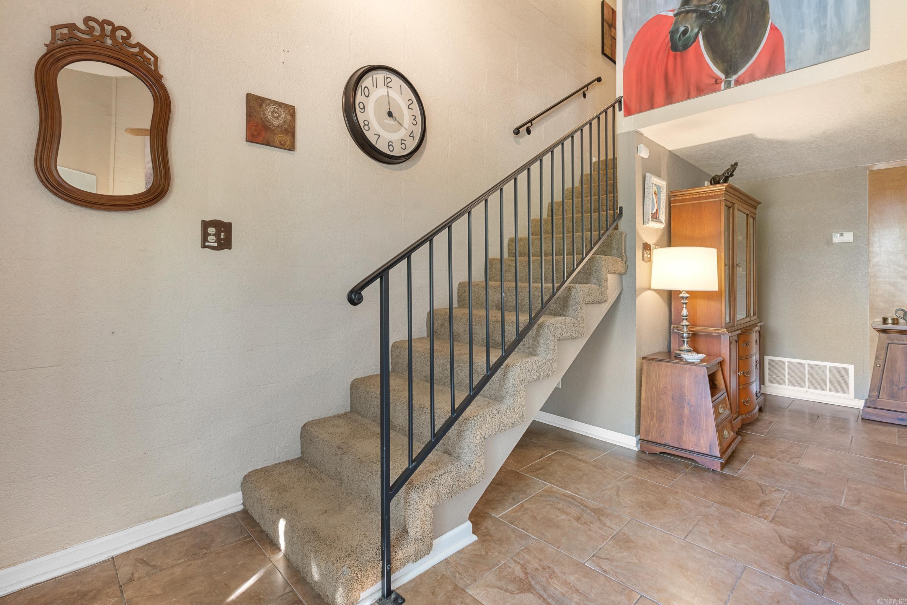 VILLA WEST HPR - Residential