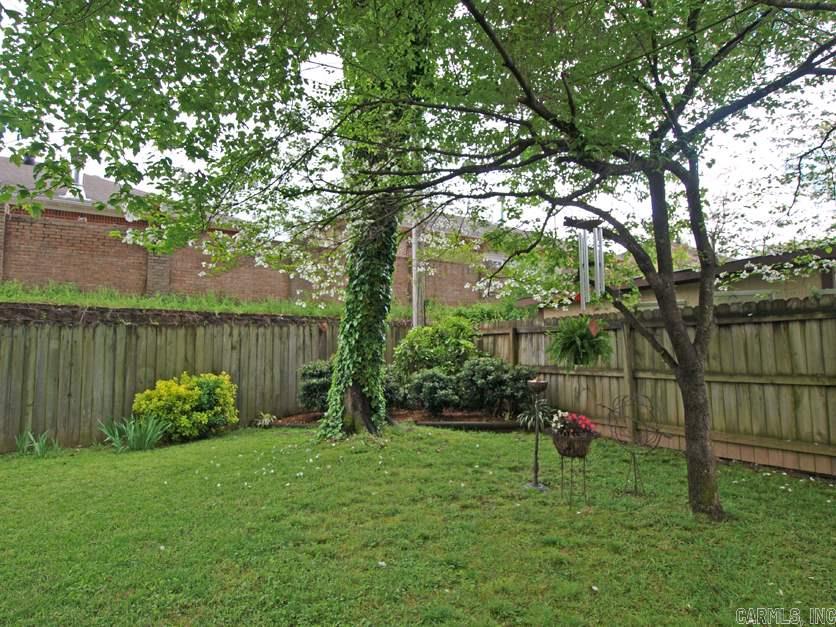 Marlowe Manor - Residential