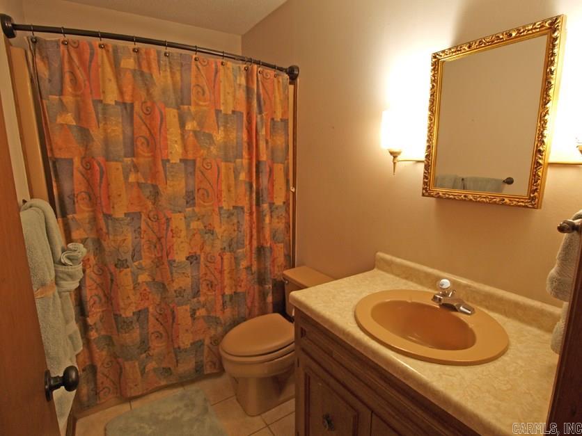 Marlowe Manor - Residential