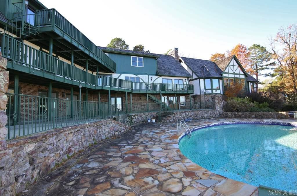 COUNTRY CLUB OF AR VILLAGE WAY A - Residential