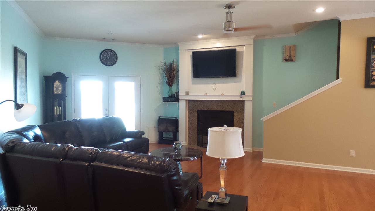 HURRICANE LAKE EST - Residential