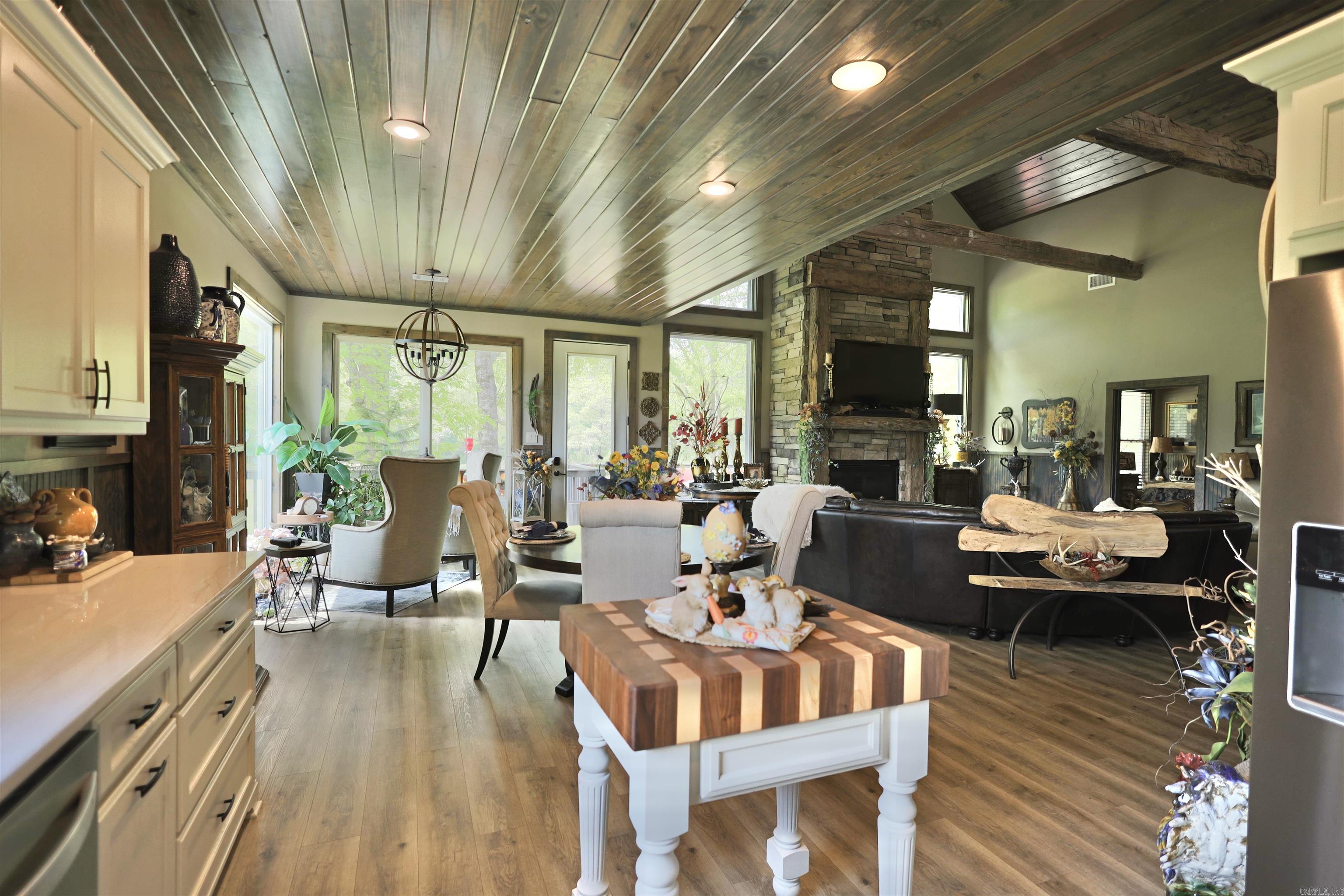 ROCKY RIVER ESTATES - Residential