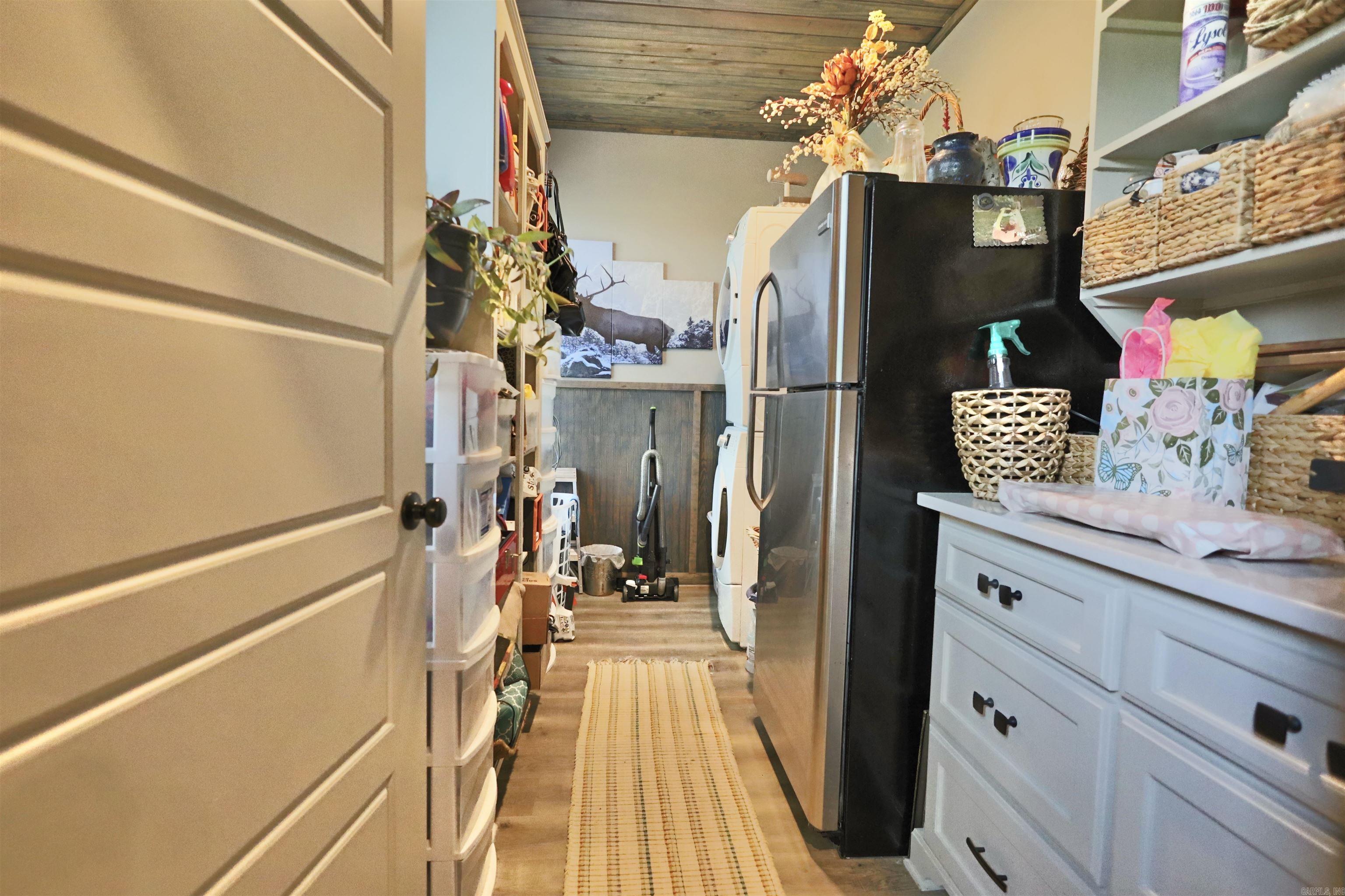 ROCKY RIVER ESTATES - Residential