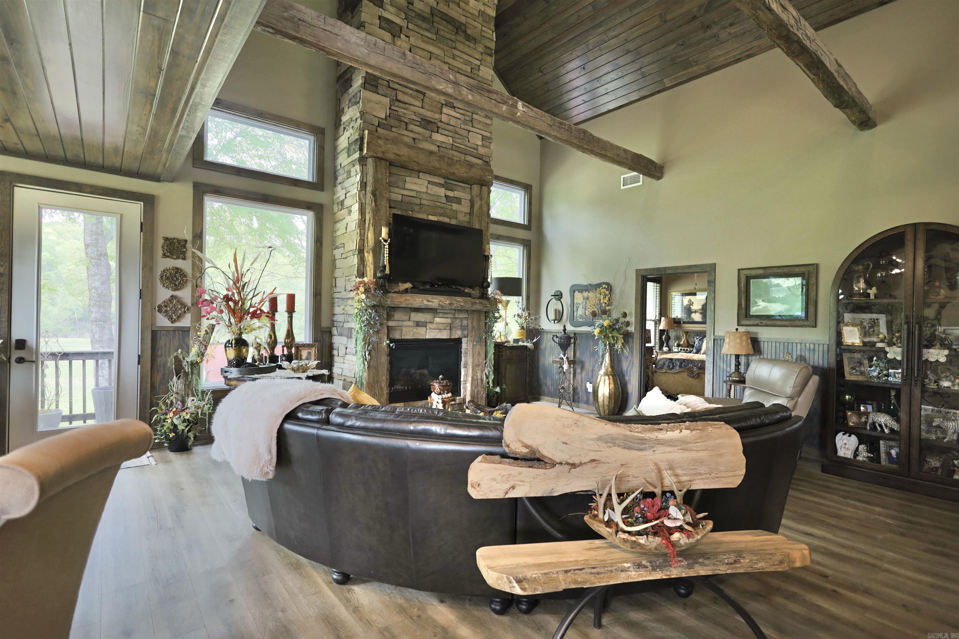 ROCKY RIVER ESTATES - Residential