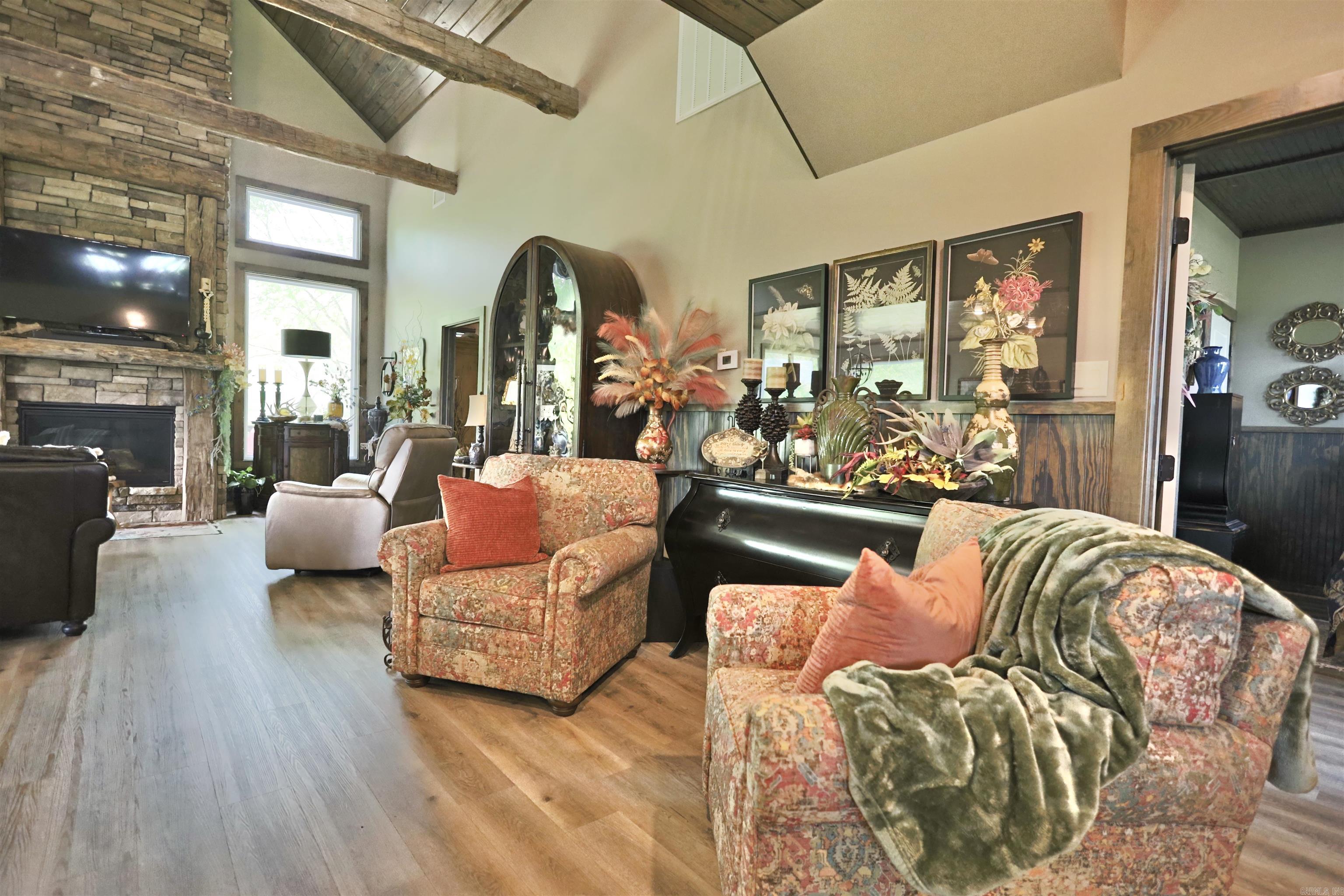 ROCKY RIVER ESTATES - Residential
