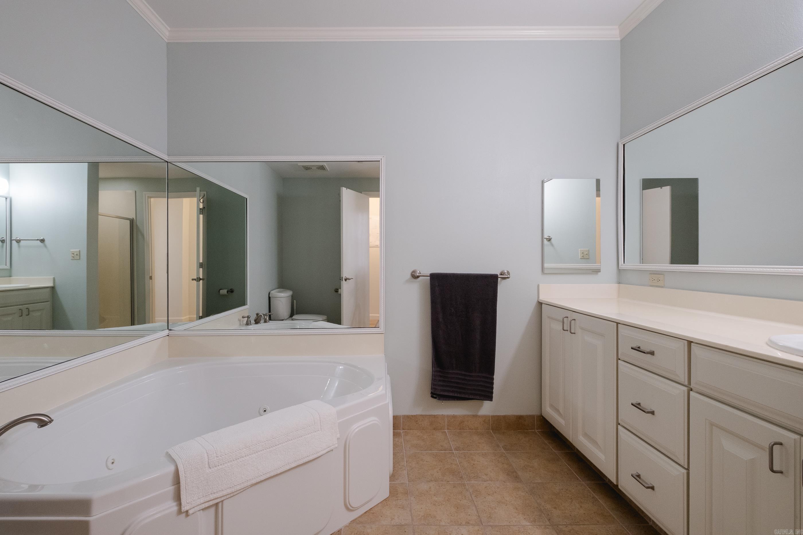 LAFAYETTE SQUARE HPR - Residential