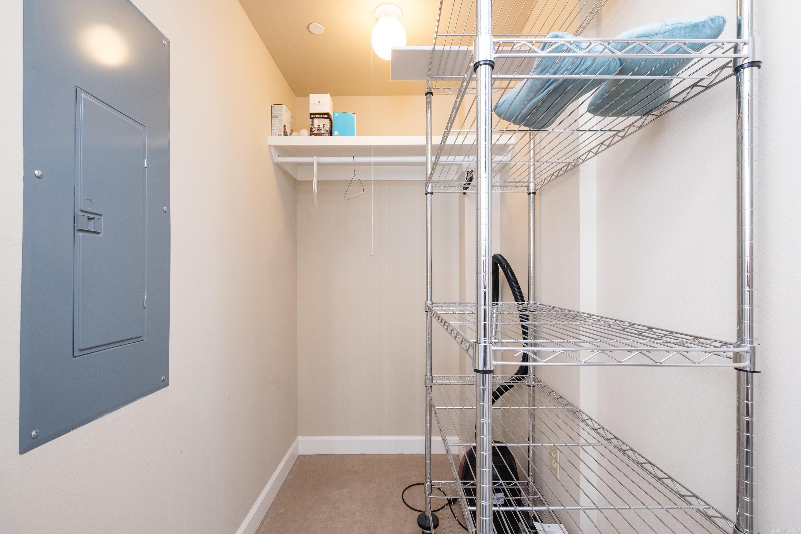 LAFAYETTE SQUARE HPR - Residential