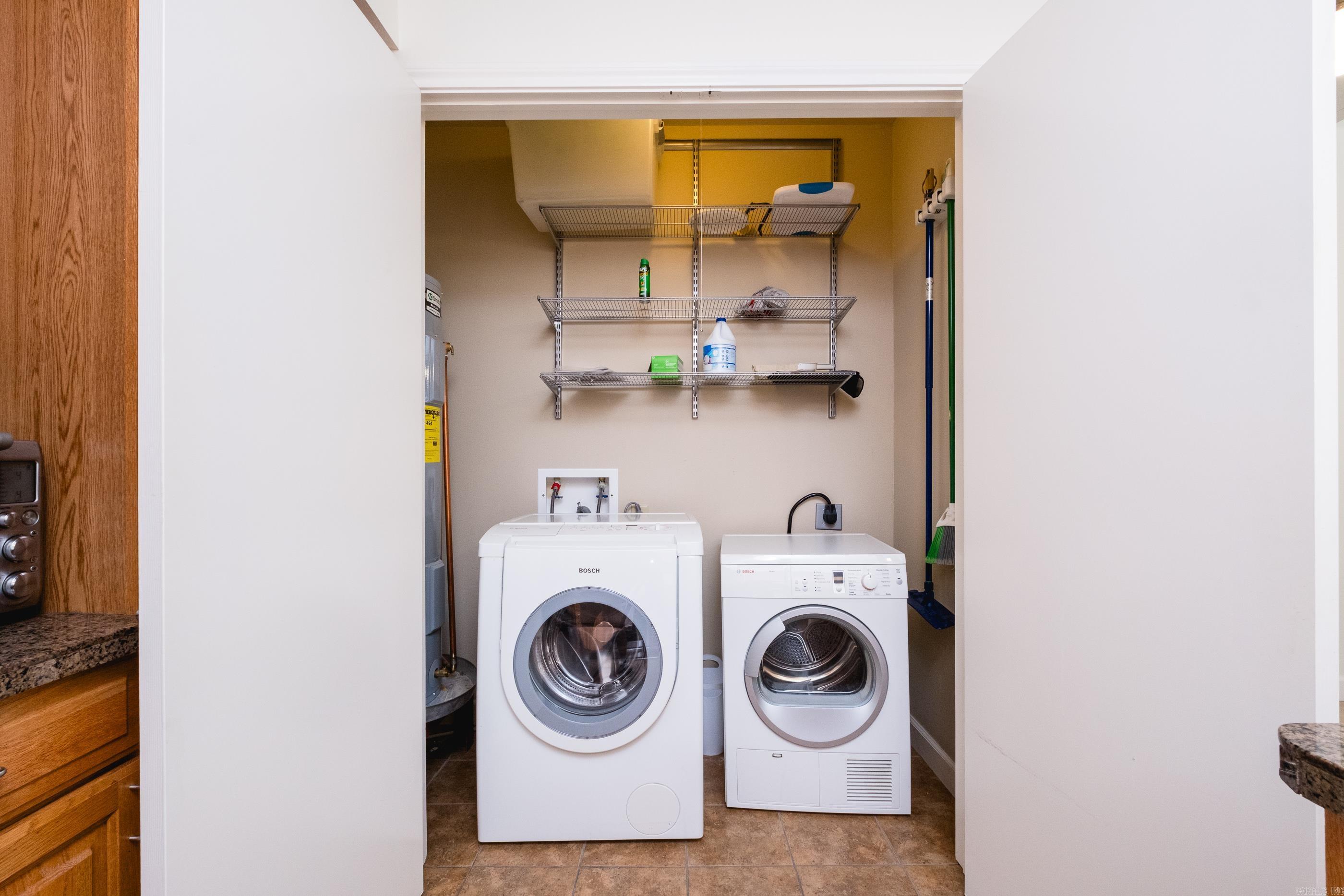 LAFAYETTE SQUARE HPR - Residential