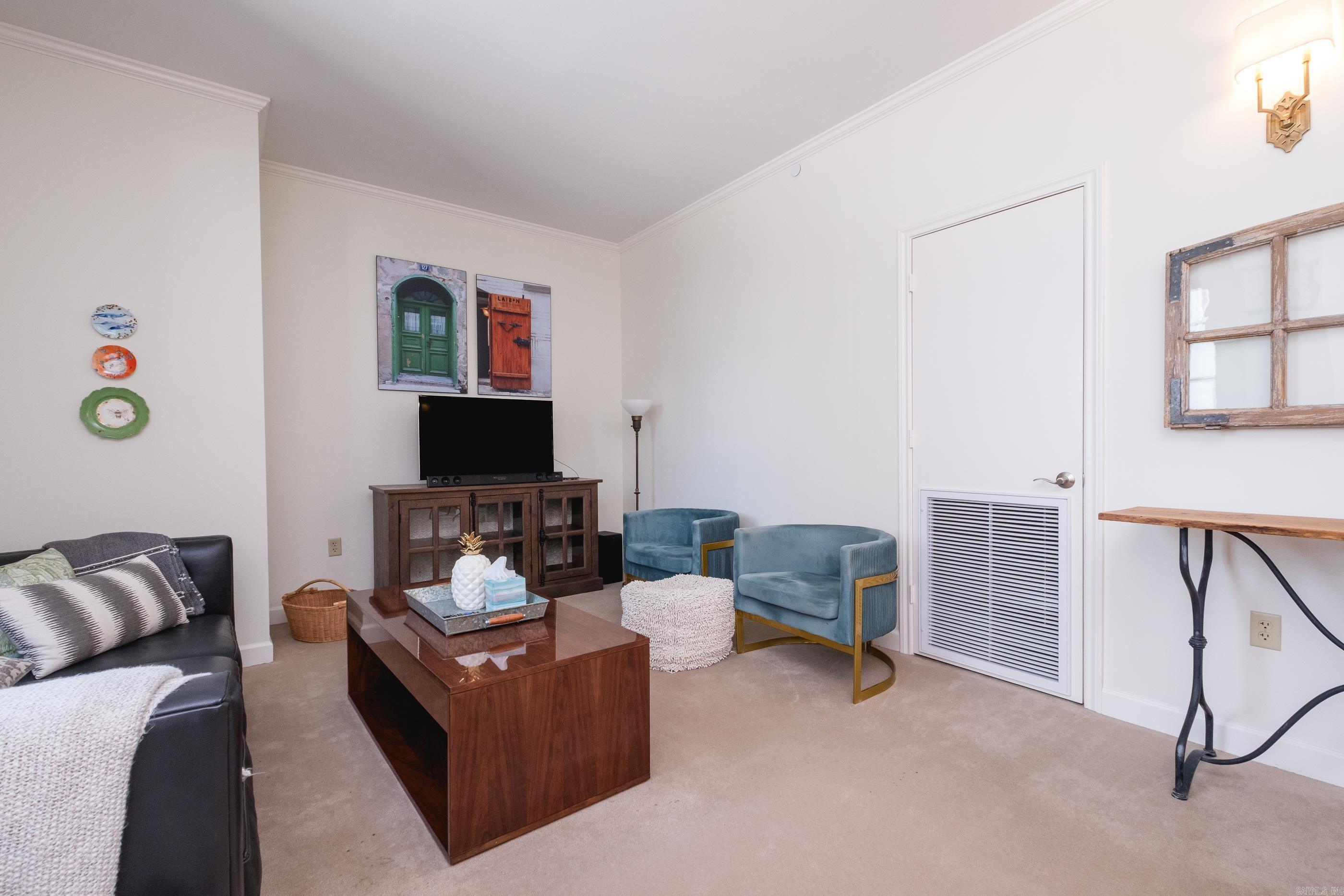 LAFAYETTE SQUARE HPR - Residential