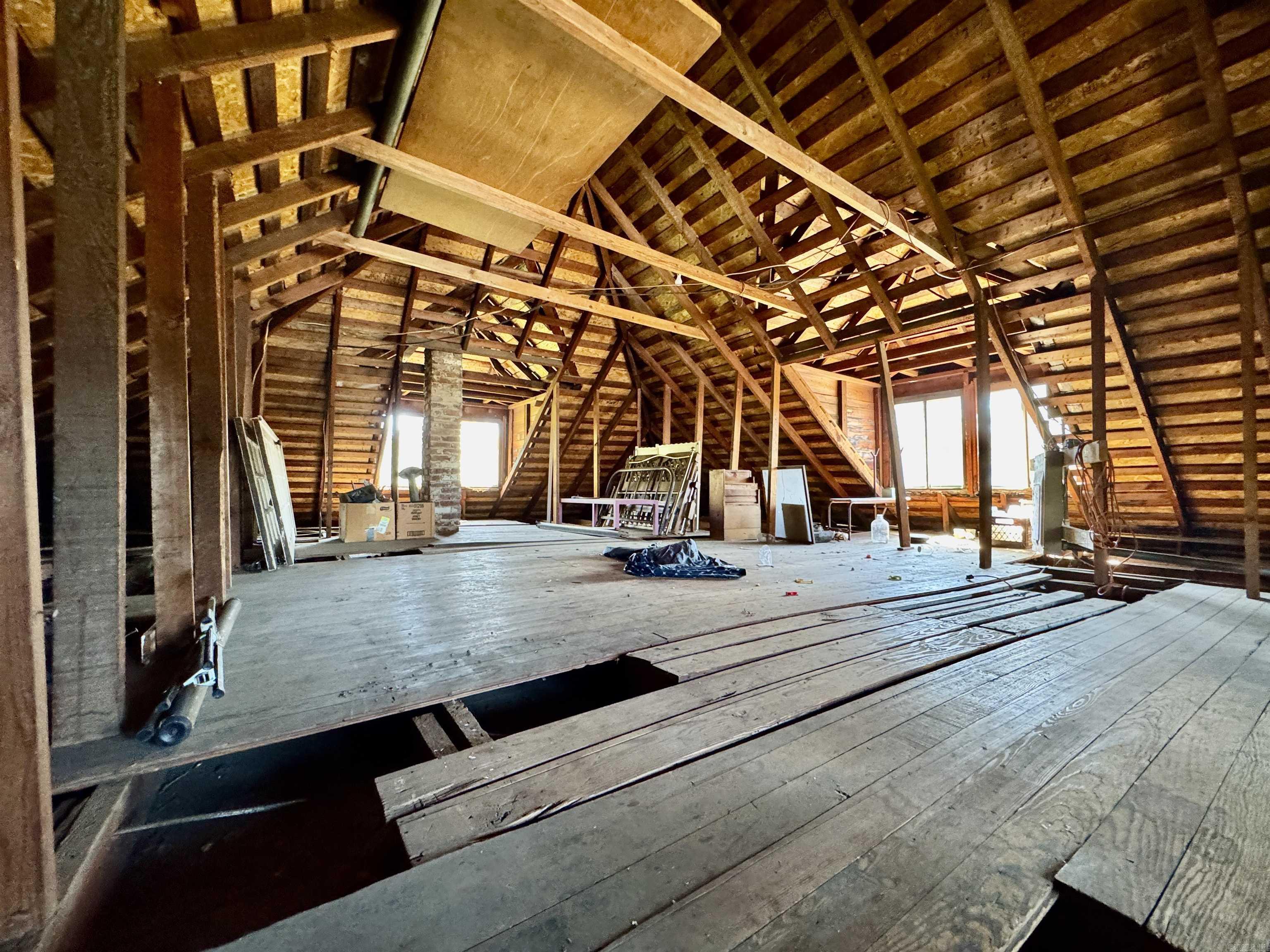 LUND & HILL (ORIGINAL TOWN) - Residential