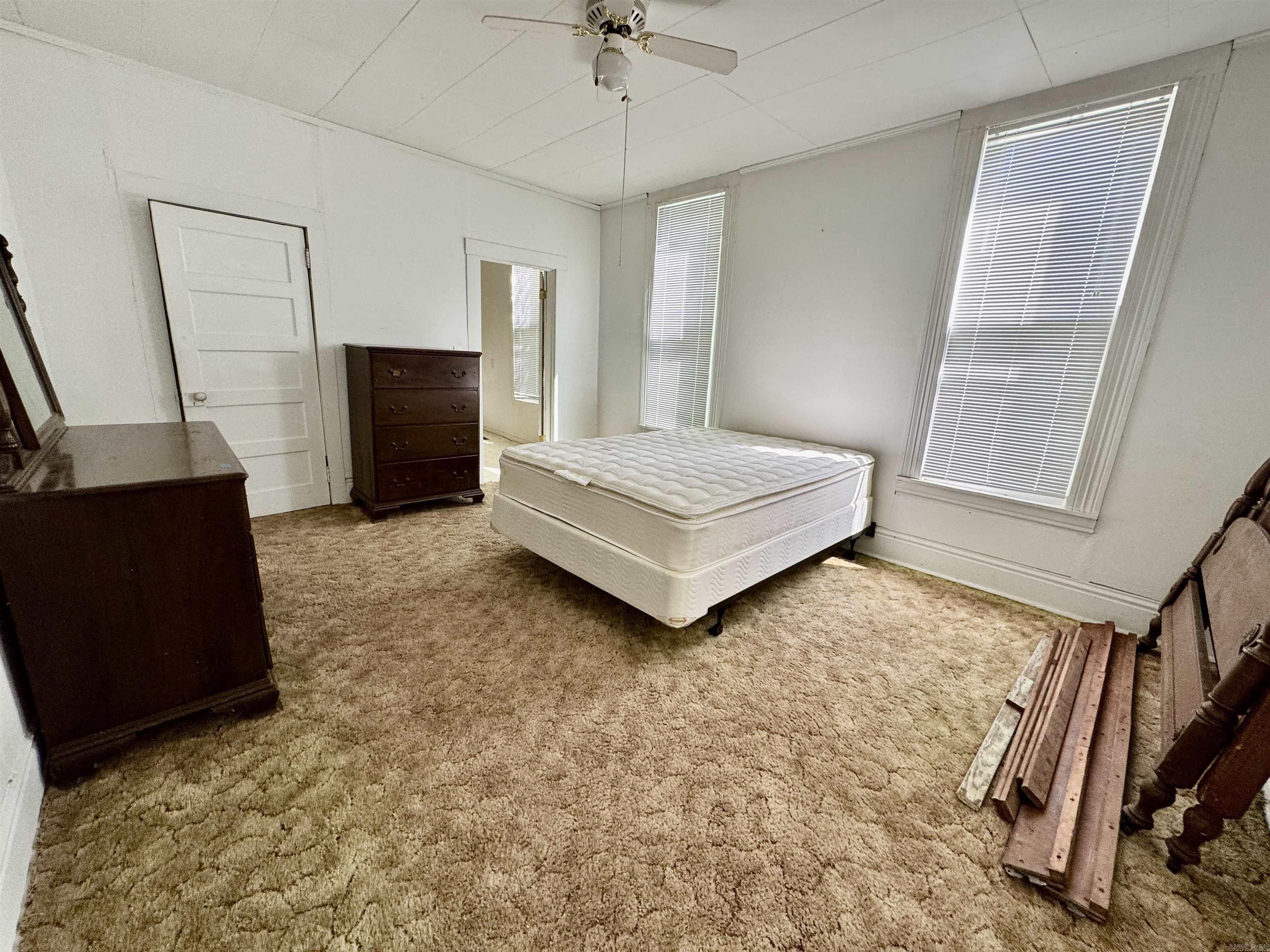 LUND & HILL (ORIGINAL TOWN) - Residential