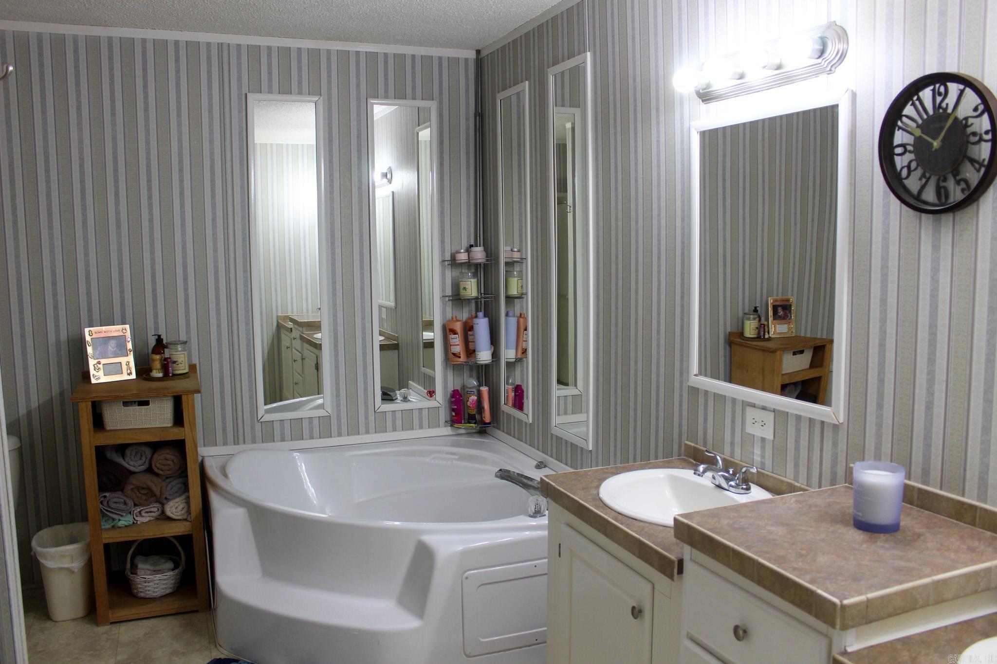 PLEASANT LIVING S/D (BIG MOUNTAI - Residential