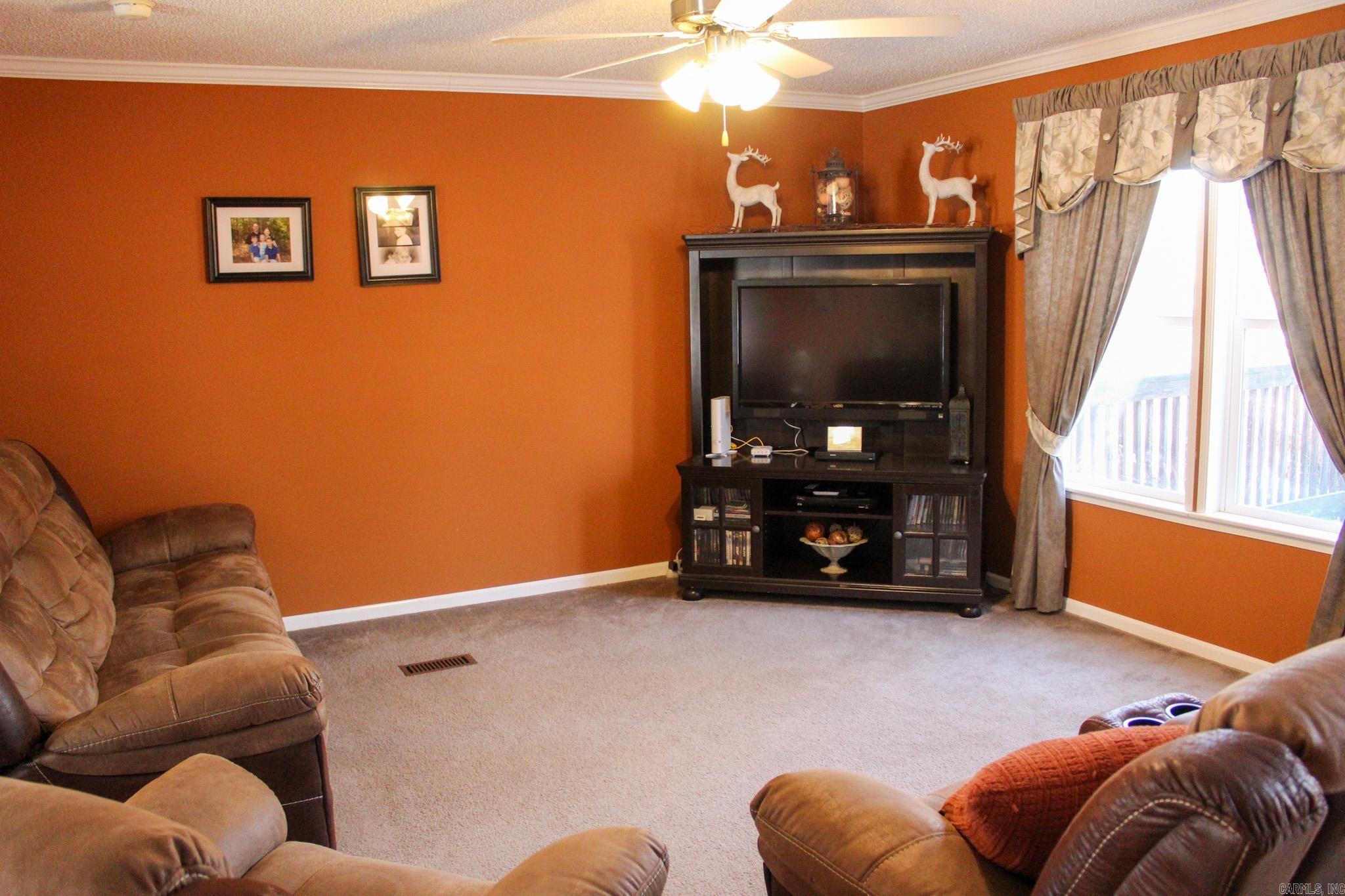 PLEASANT LIVING S/D (BIG MOUNTAI - Residential