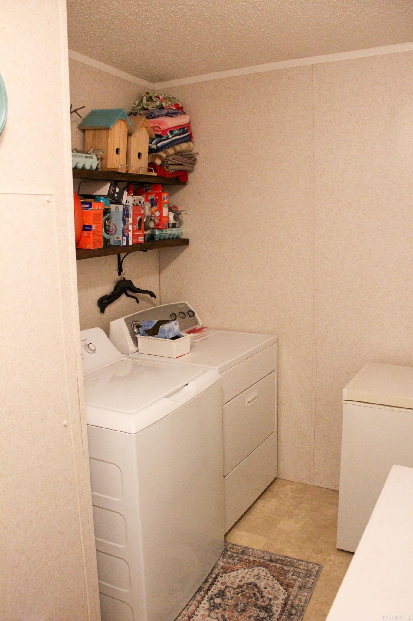 PLEASANT LIVING S/D (BIG MOUNTAI - Residential